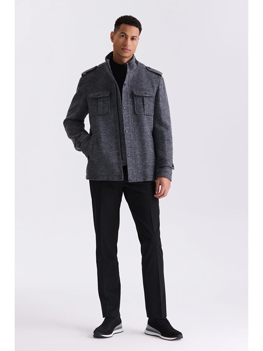 Antrasit Slim Fit Hakim Yaka Apoletli Desenli Spor Kaşe Kaban-1