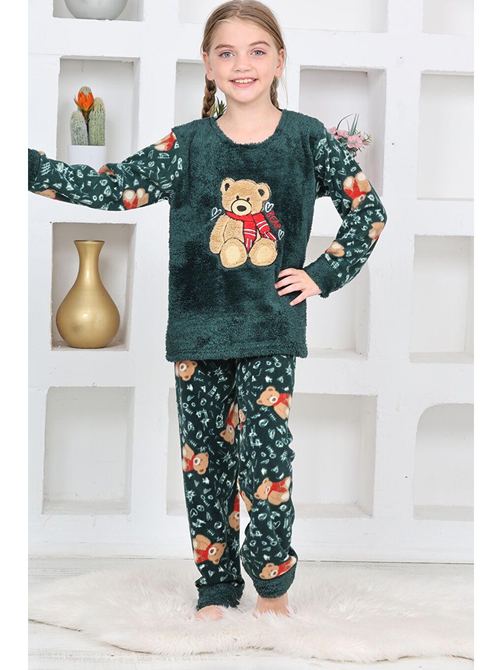 Yeşil Kız Çocuk Welsoft Kumaş-Göz Bantlı Ayıcık Baskılı Pijama Takımı 12293