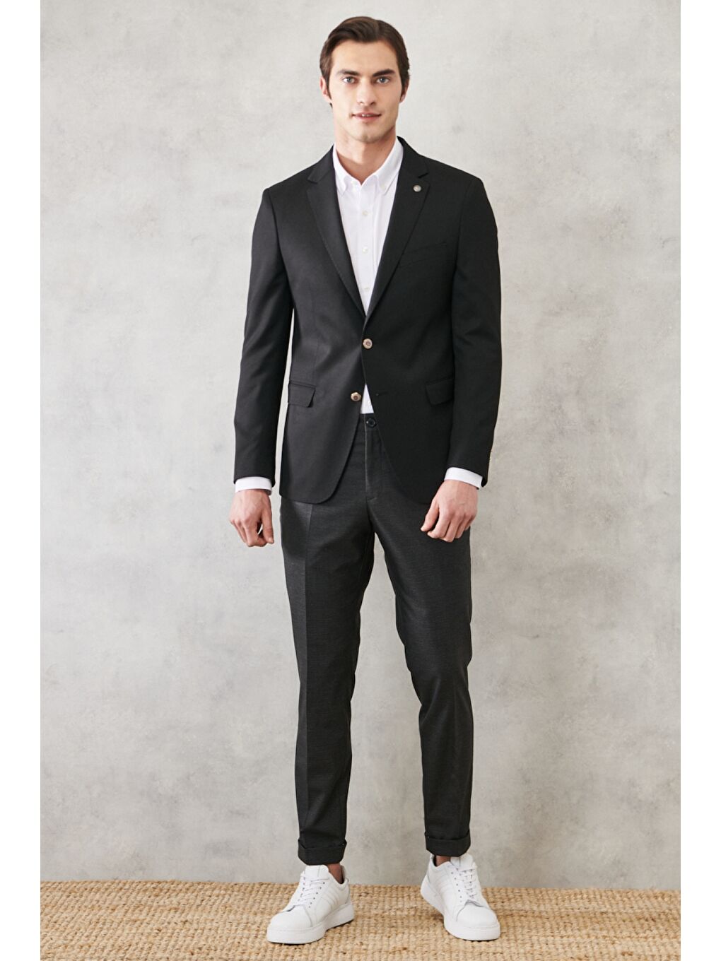 Erkek Siyah Comfort Fit Kırlangıç Yaka Casual Ceket-2