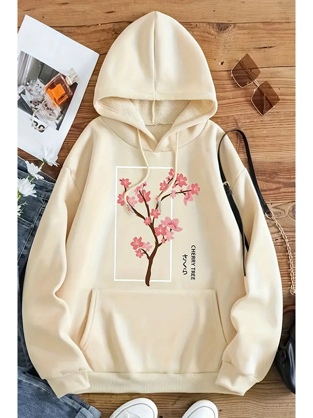 uyguntarz Bej Cherry Tree Baskılı Oversize Sweatshirt