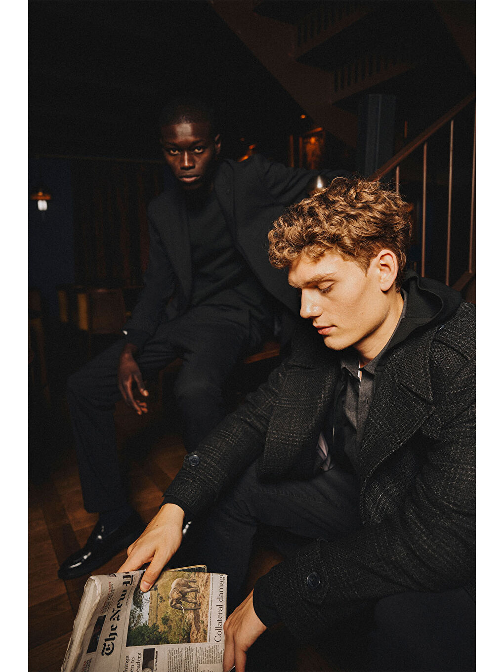 Erkek Siyah Standart Fit Normal Kesim Mono Yaka Desenli Palto-2