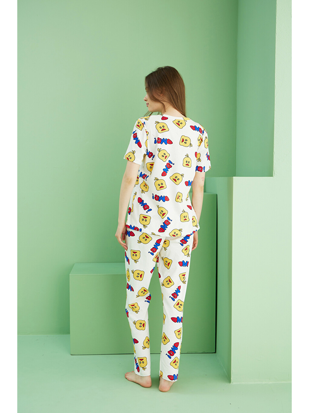 Ekru Desenli Pamuklu Bisiklet Yaka Örme Pijama Takım25107157-1