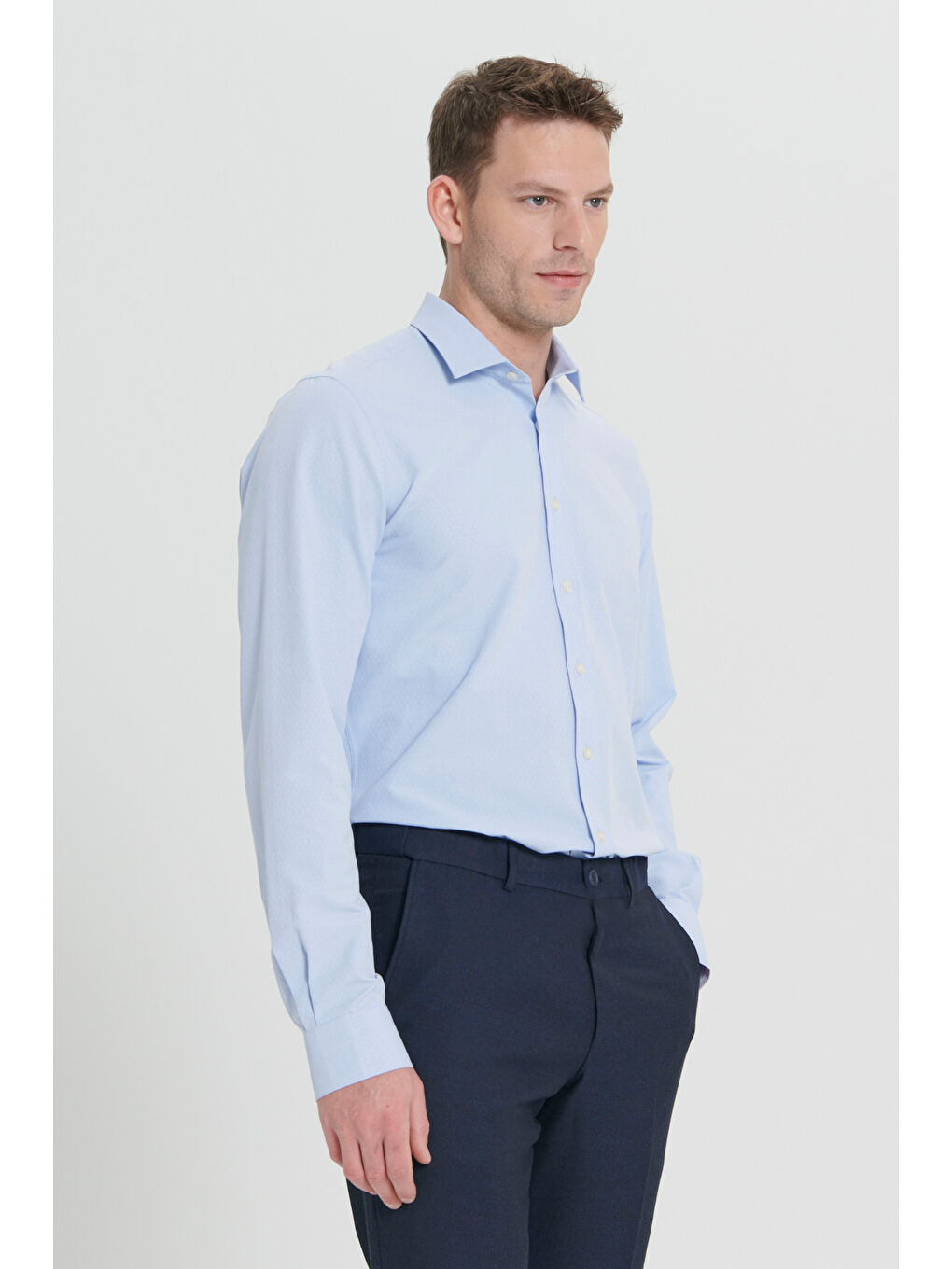 Erkek Açık Mavi Pamuklu Slim Fit Dar Kesim Klasik Yaka Armürlü Gömlek