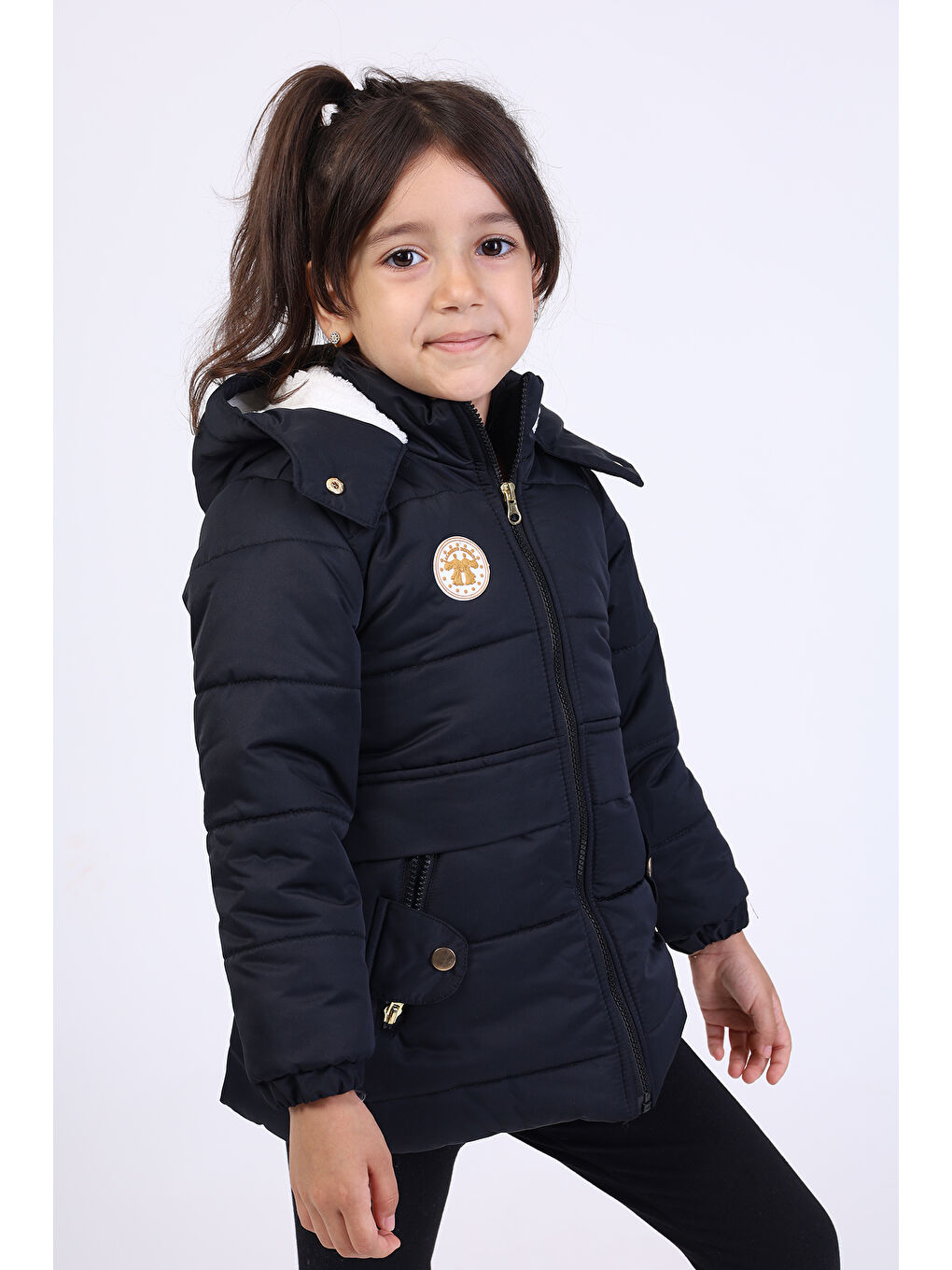 Siyah Kız Çocuk Kapüşonlu İçi Kürklü Mont-1