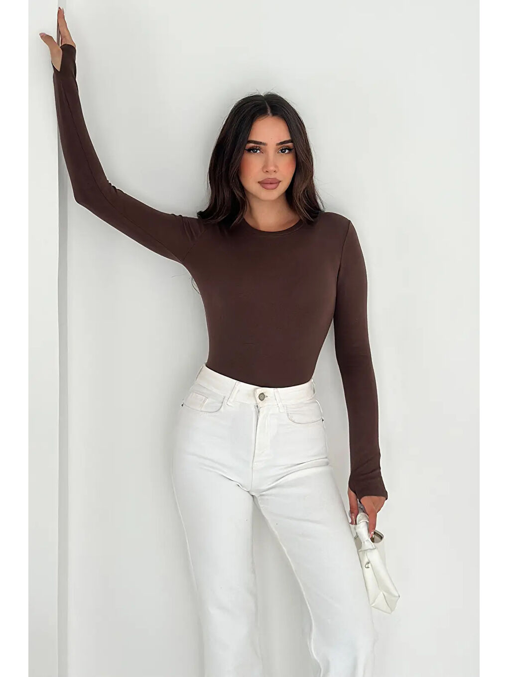 Kahverengi Kadın Parmak Geçmeli Uzun Kollu Bluz – Vücuda Oturan & Astarsız-1