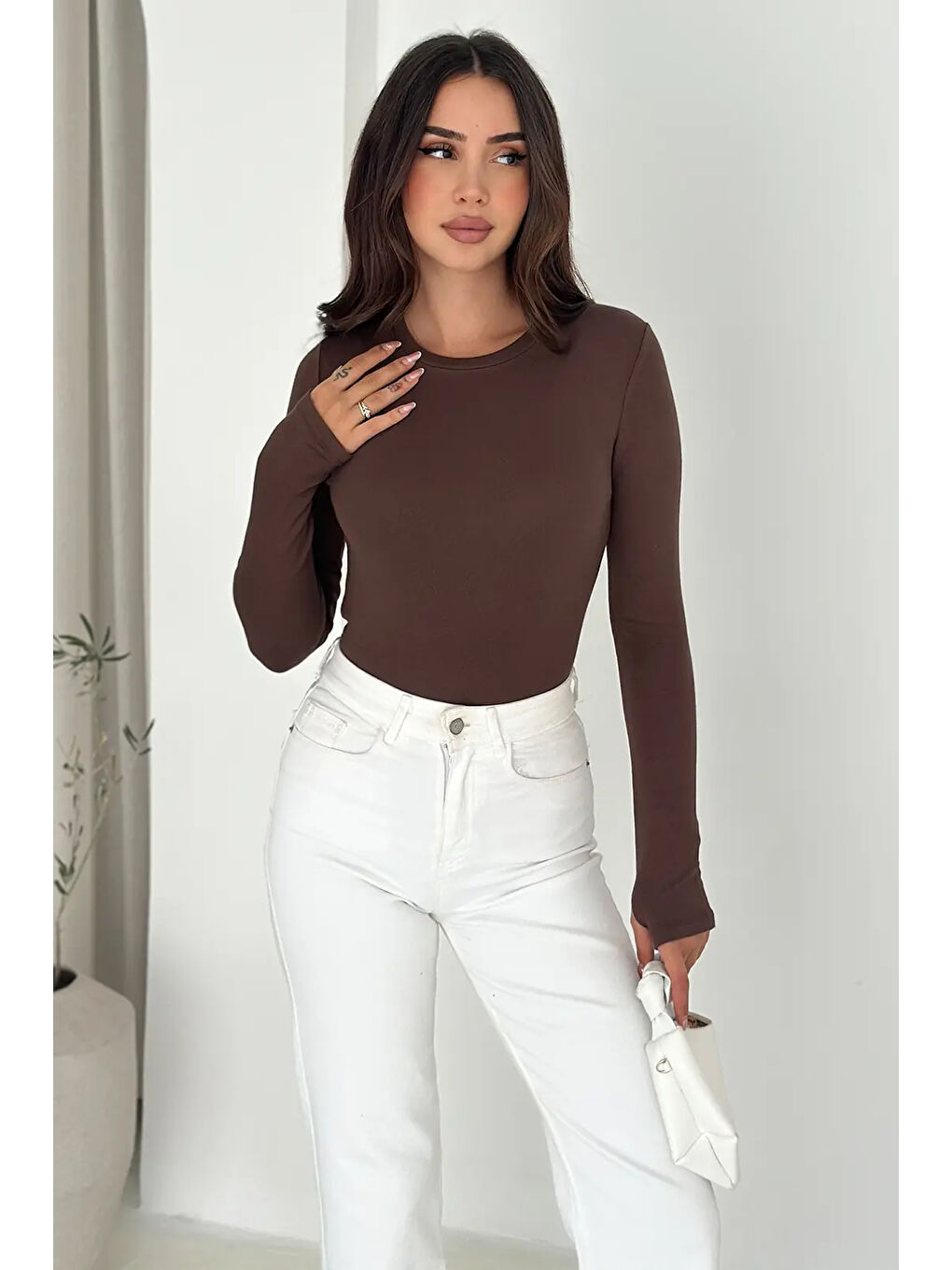 Kahverengi Kadın Parmak Geçmeli Uzun Kollu Bluz – Vücuda Oturan & Astarsız-3