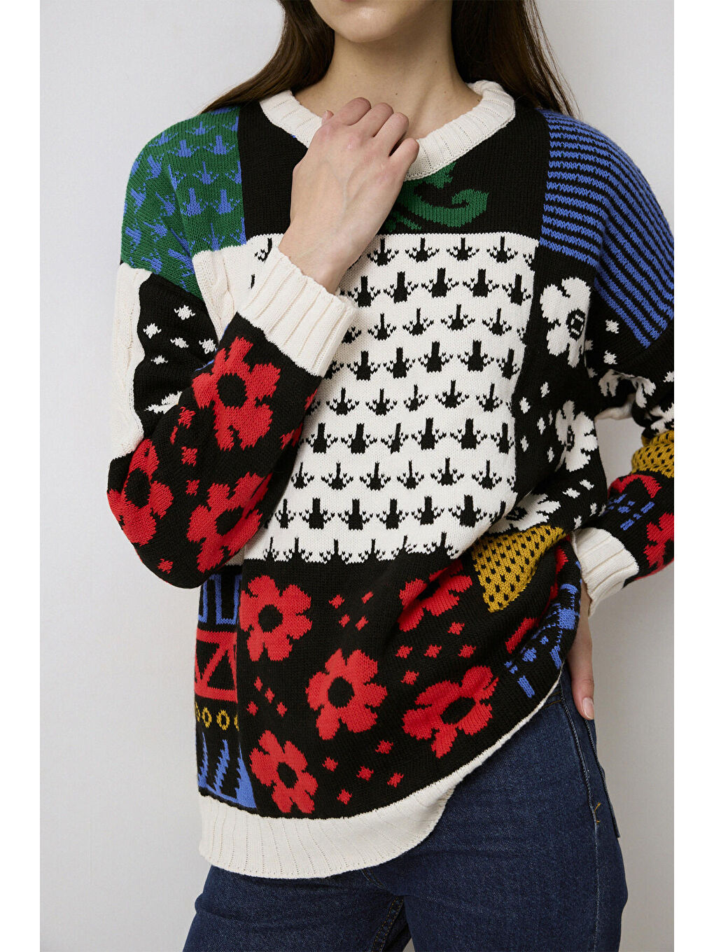 Siyah Desenli Triko Kazak-4