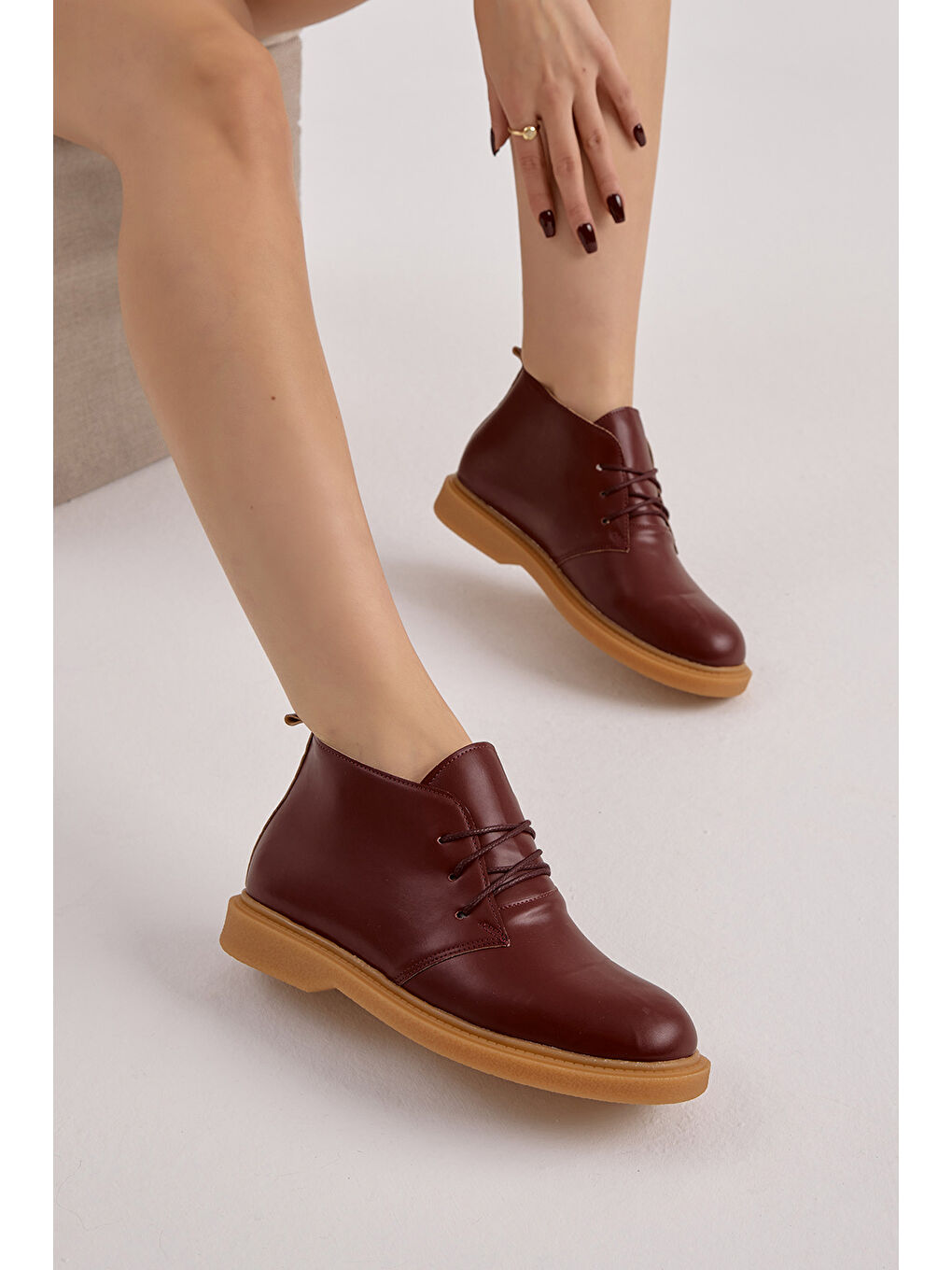 Kadın Bordo Termo Taban Bağcıklı Günlük Bot