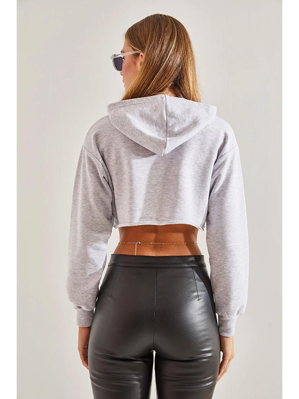 SHADE Gri Kadın Kapişonlu Crop Sweatshirt - 3