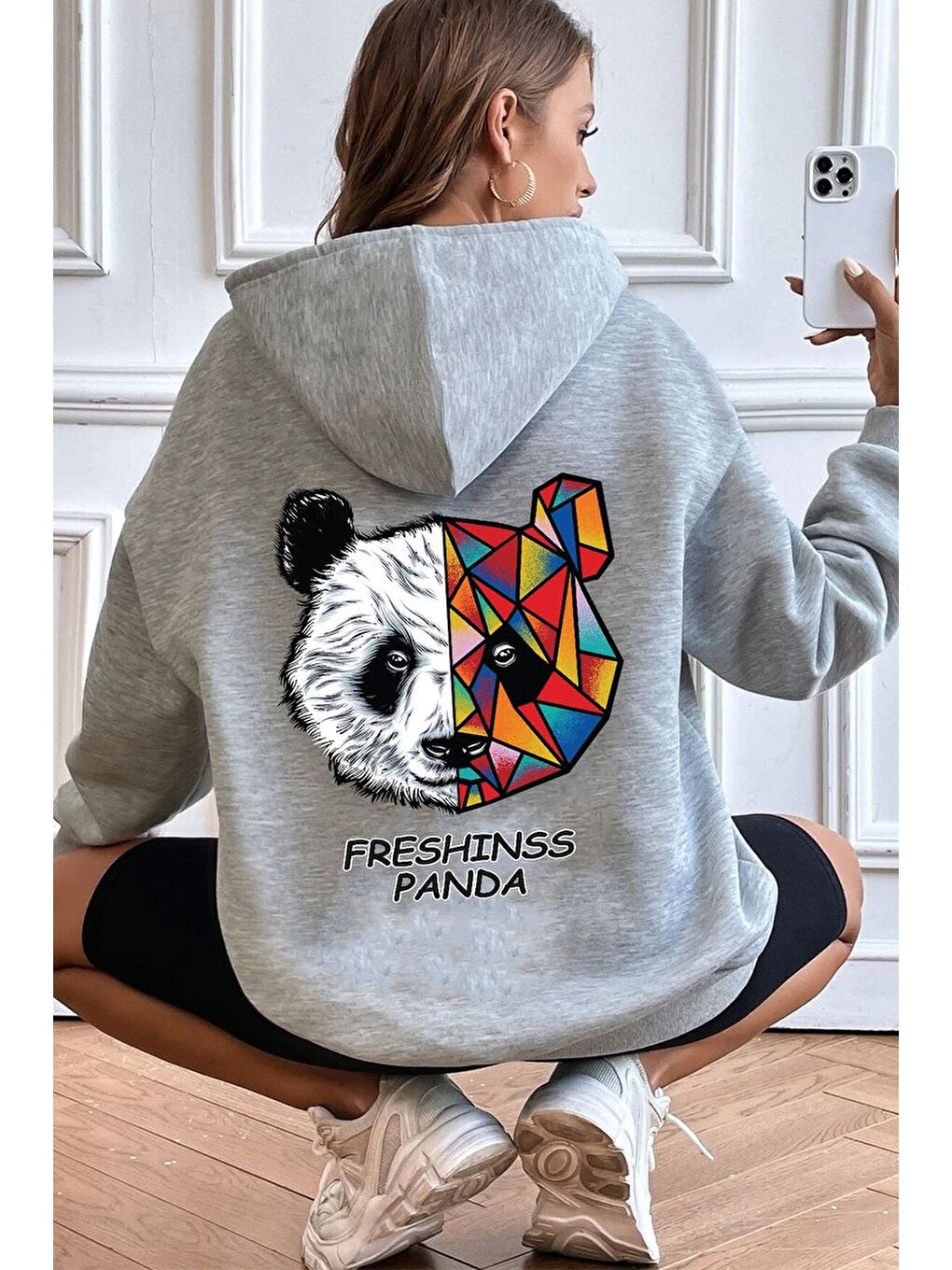 uyguntarz Gri Unisex Panda Sırt Baskılı Sweatshirt