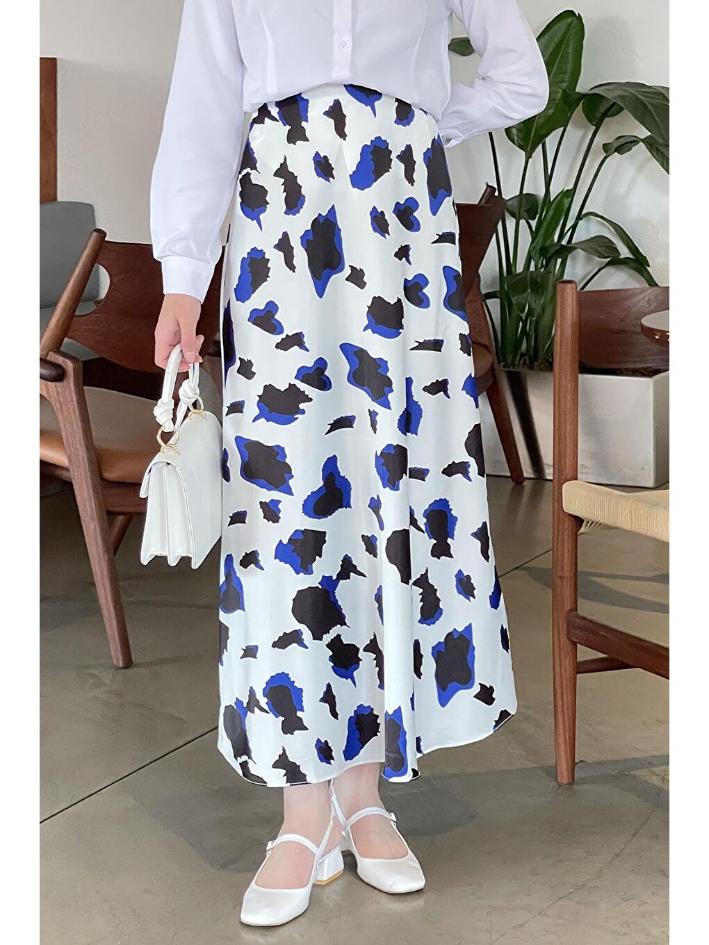 Saten Pamuklu Leopar Etek Mavi Ekru