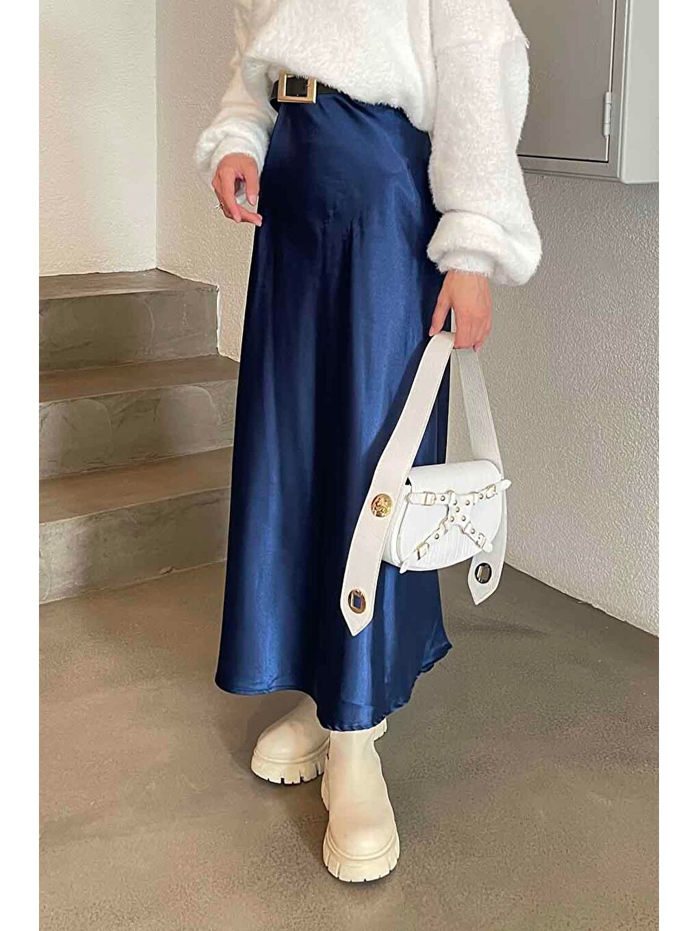 Düz Saten Çan Etek Saks Mavisi-1