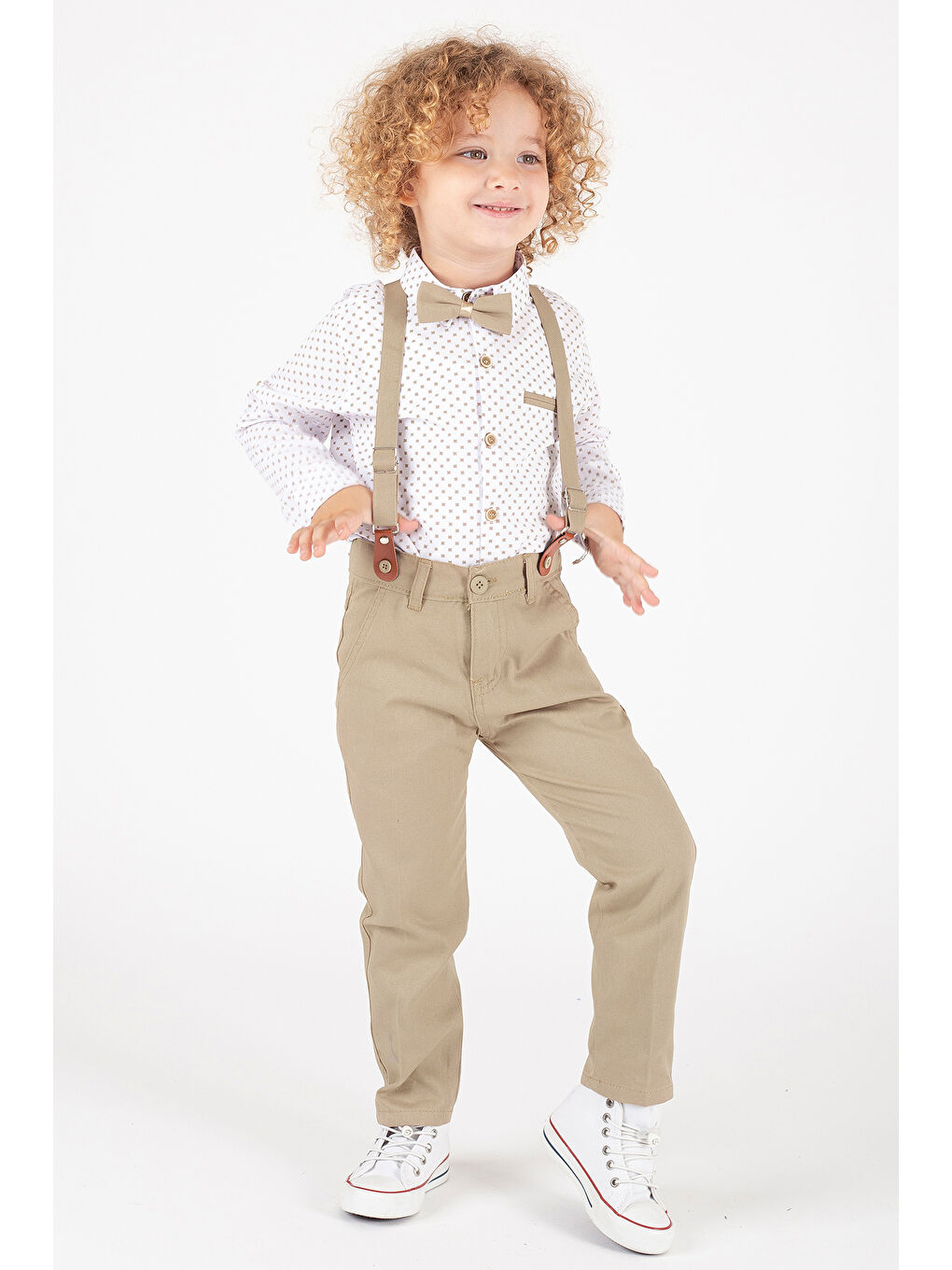 Ekru Krem Papyonlu Askılı Desenli Gömlekli Erkek Çocuk Pantolonlu Takım 20547-2