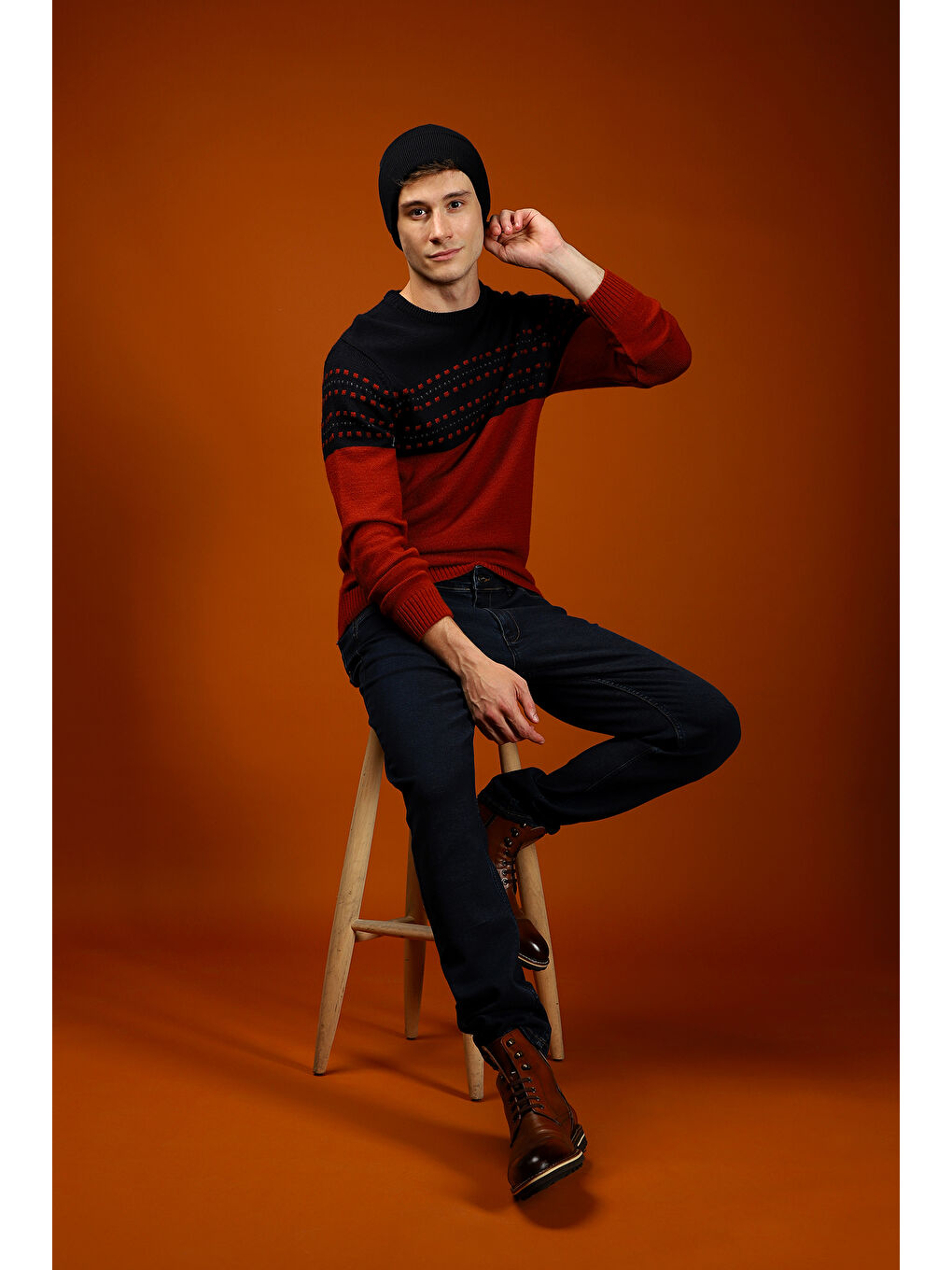 Kahverengi Bisiklet Yaka Slim Fit Dar Kesim Desenli Triko Kazak-1