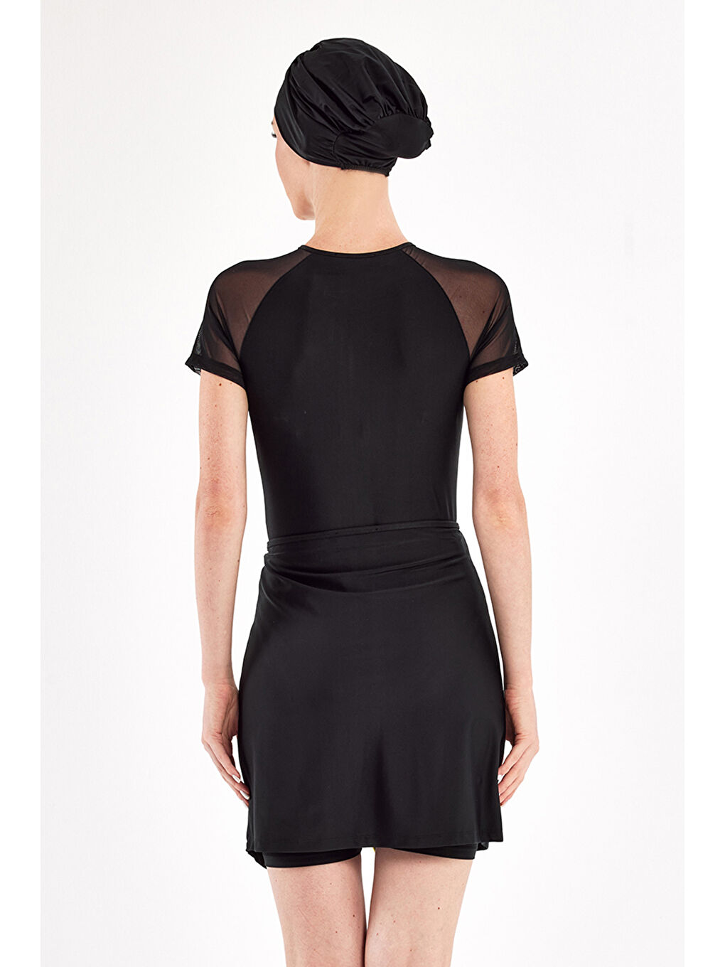 UV Korumalı Kısa Kollu 3 Farklı Şekilde Giyilebilir Elastanlı Yarı Kapalı Mayo 1611 Siyah03-3