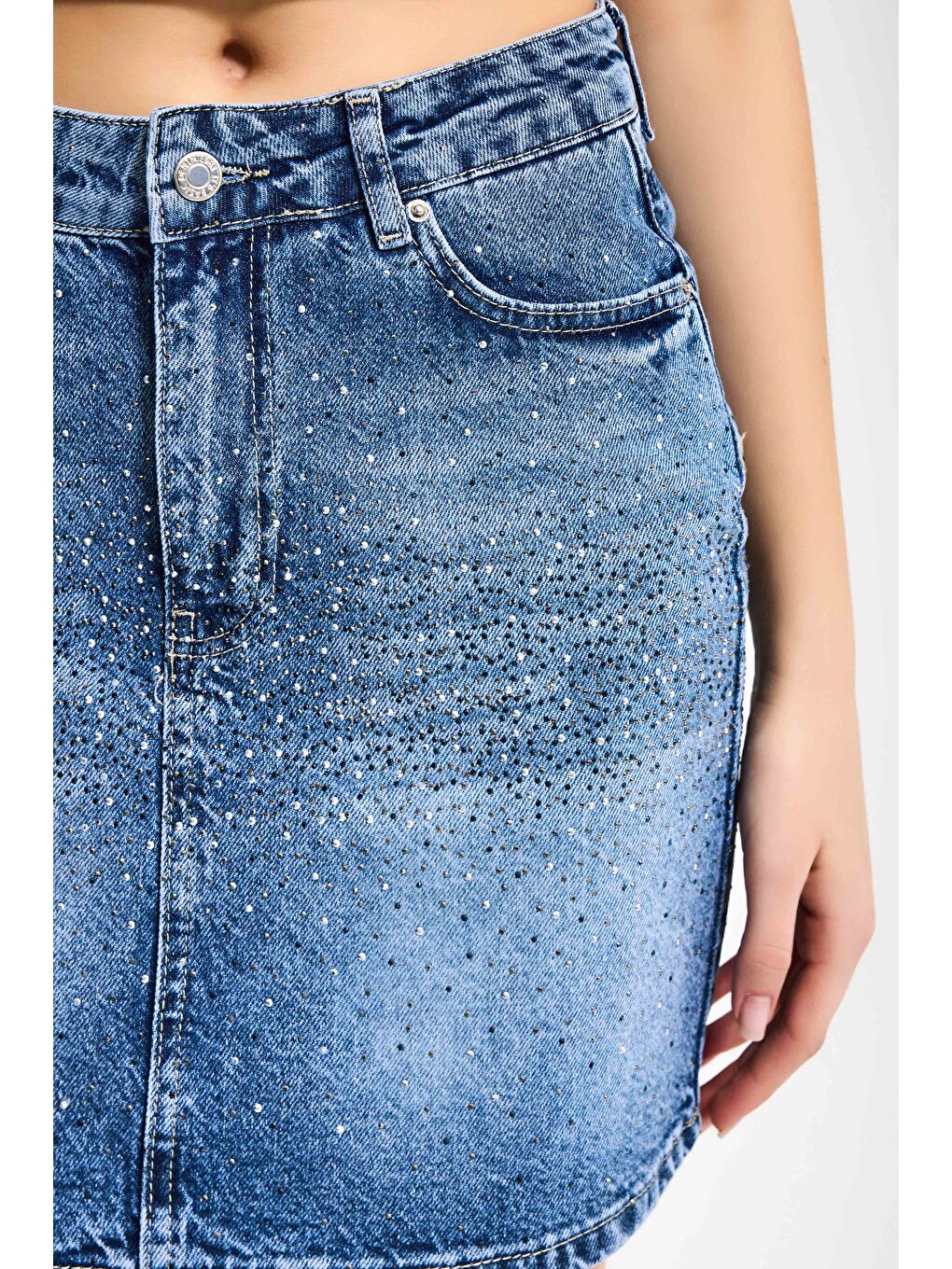 Kadın Mavi T2-4s6-4 Straight Fit Parlak Taşlı Özel Tasarım Mini Denim Etek-4