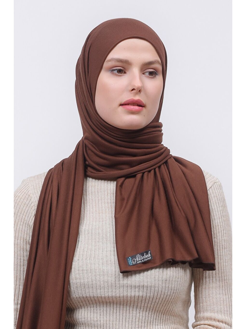 Kahverengi Tesettür Düz Penye Şal-1