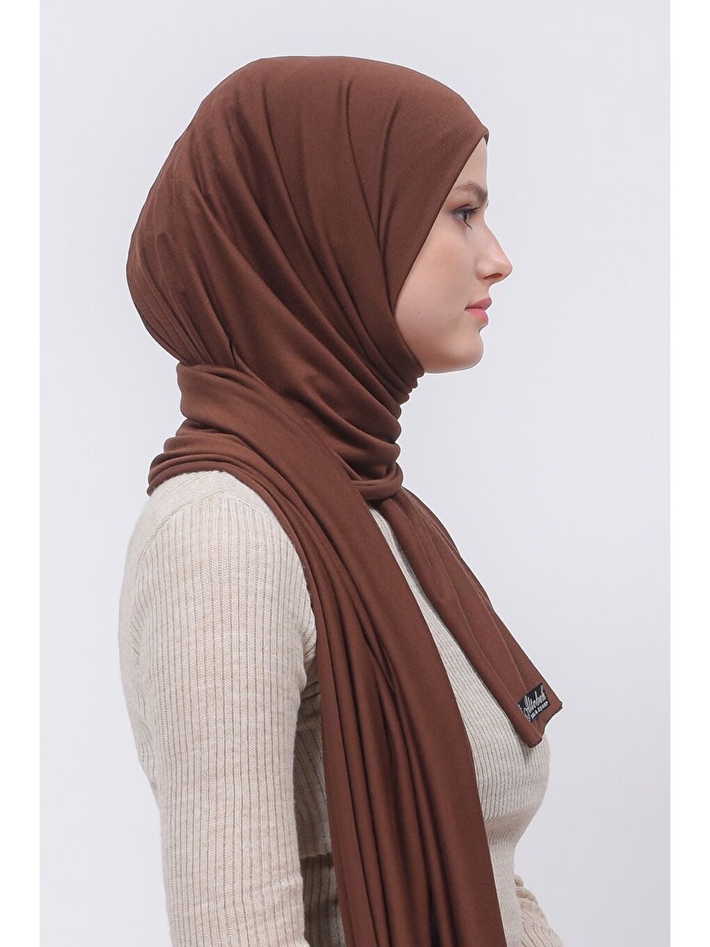 Kahverengi Tesettür Düz Penye Şal-2