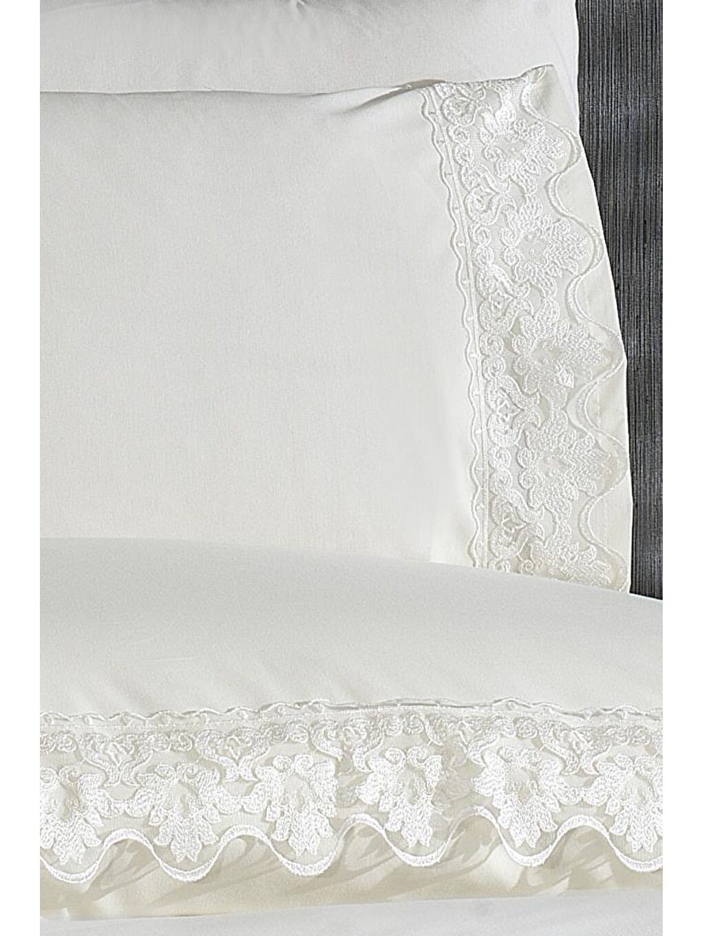 Ekru Fransız Dantelli Neriman Çeyizlik Nevresim Takımı Krem-2