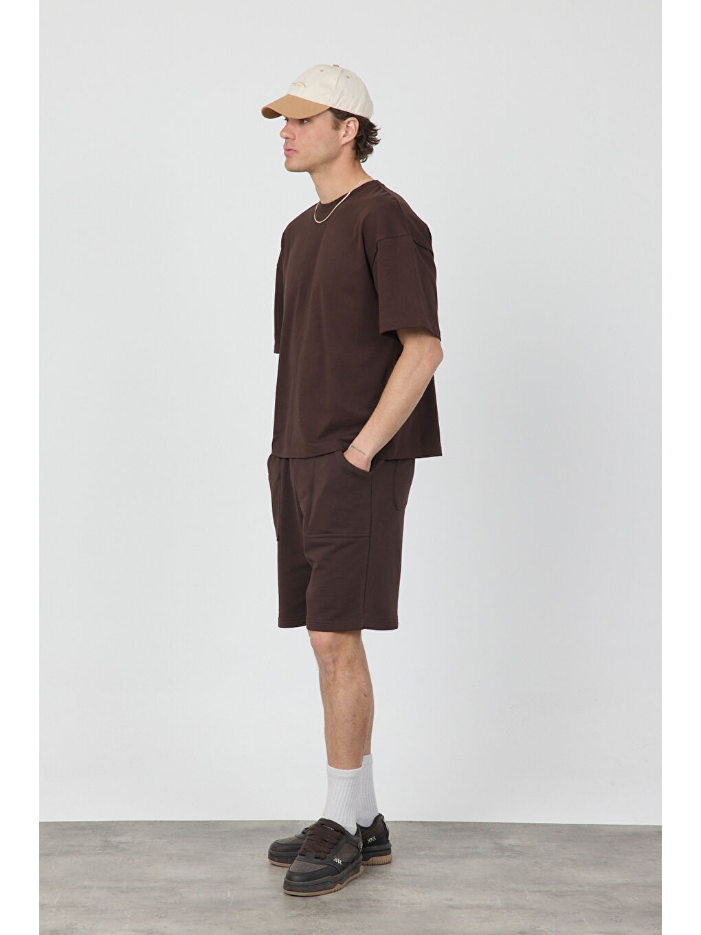 Erkek Chill Boxy Premium Kahverengi Tişört-2