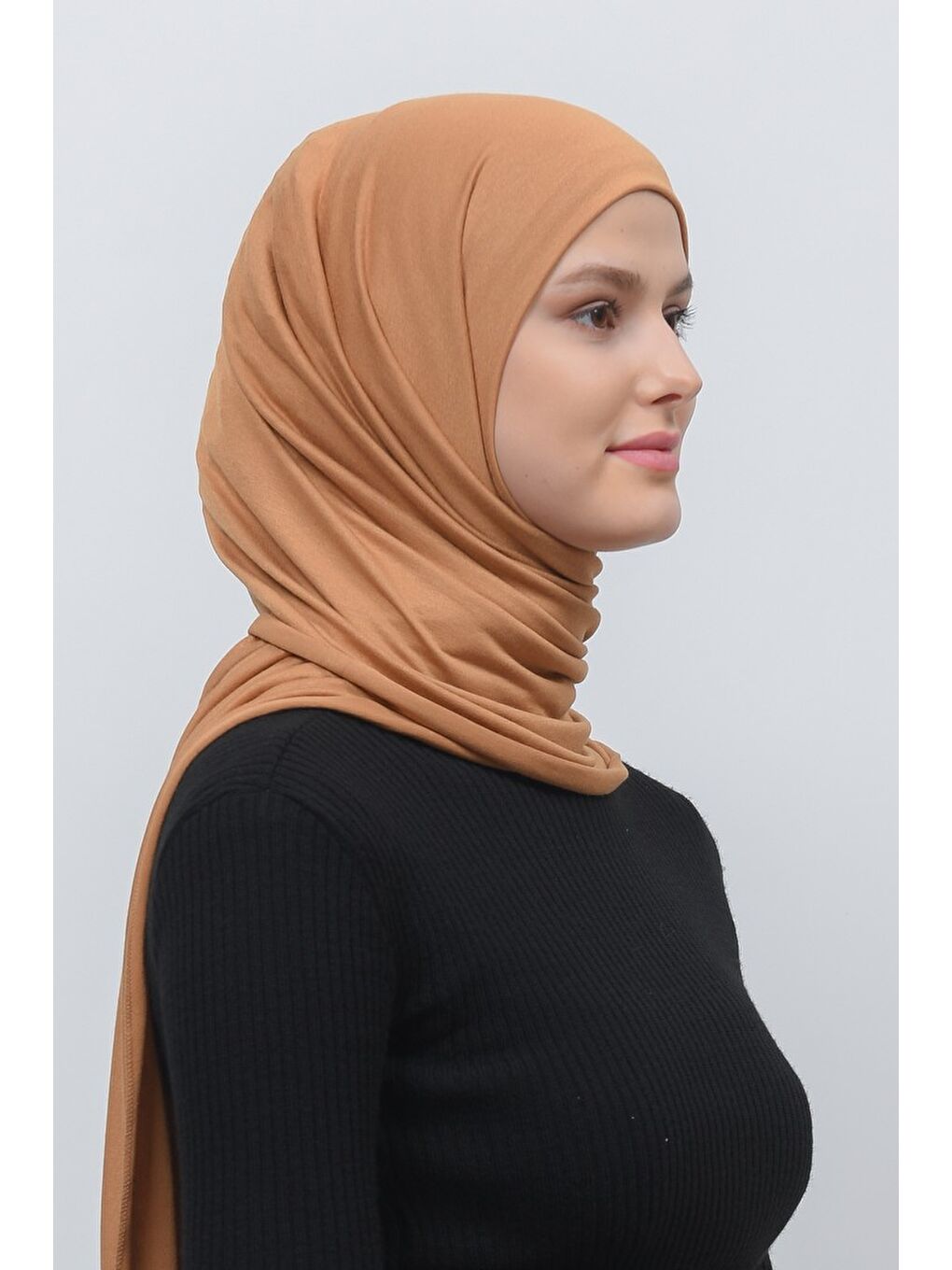 Kahverengi Tesettür Düz Penye Şal-2