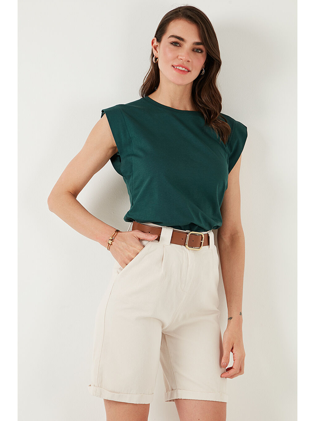 Yeşil % 100 Pamuklu Bisiklet Yaka Kolsuz Kadın T Shirt 5864019-3