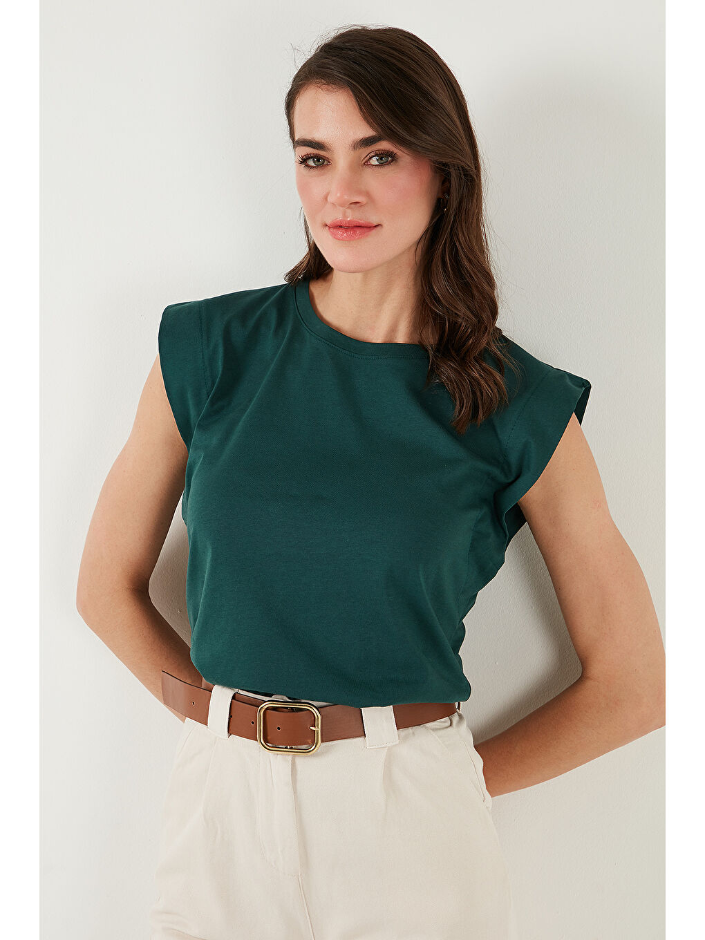 Yeşil % 100 Pamuklu Bisiklet Yaka Kolsuz Kadın T Shirt 5864019-4