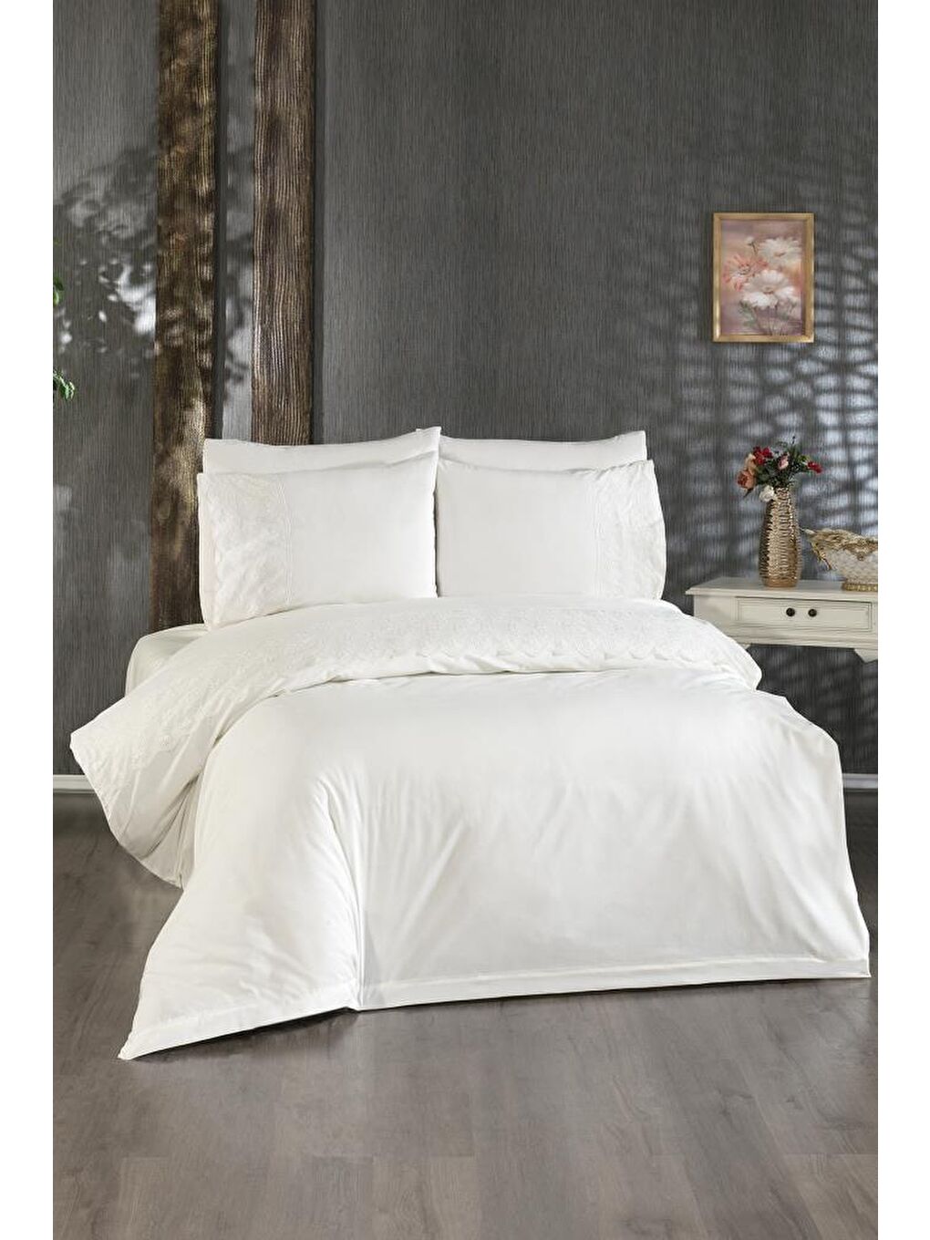 Ekru Fransız Dantelli Nuray Çeyizlik Nevresim Takımı Krem