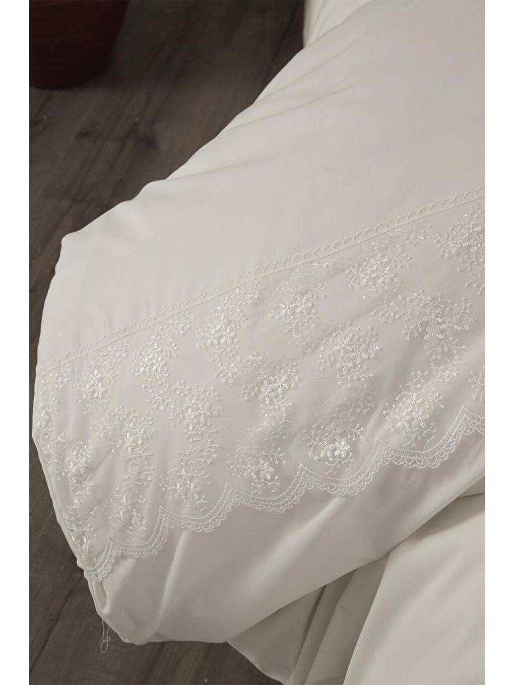 Ekru Fransız Dantelli Nuray Çeyizlik Nevresim Takımı Krem-5