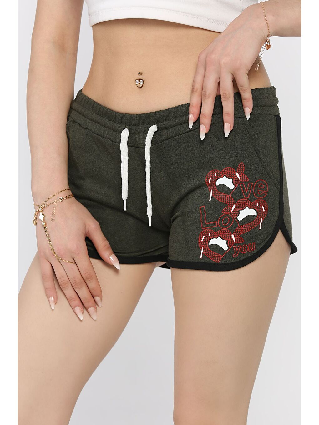 Haki Baskılı Kadın Mini Şort-1