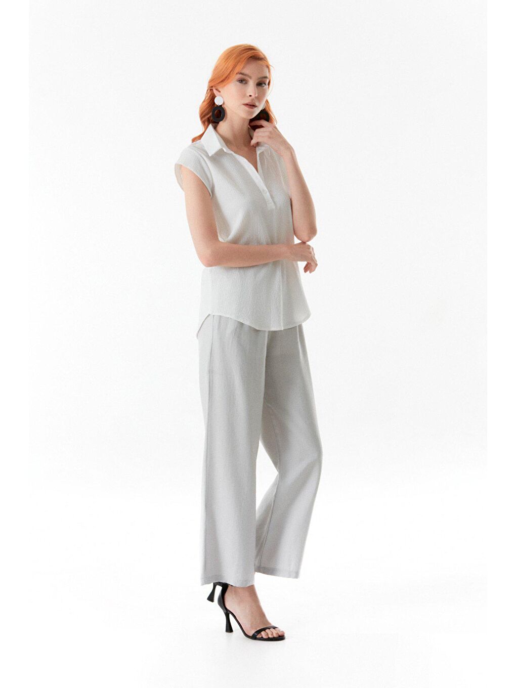 Ekru Basic Bürümcük Kumaş Gömlek Yaka Bluz-4