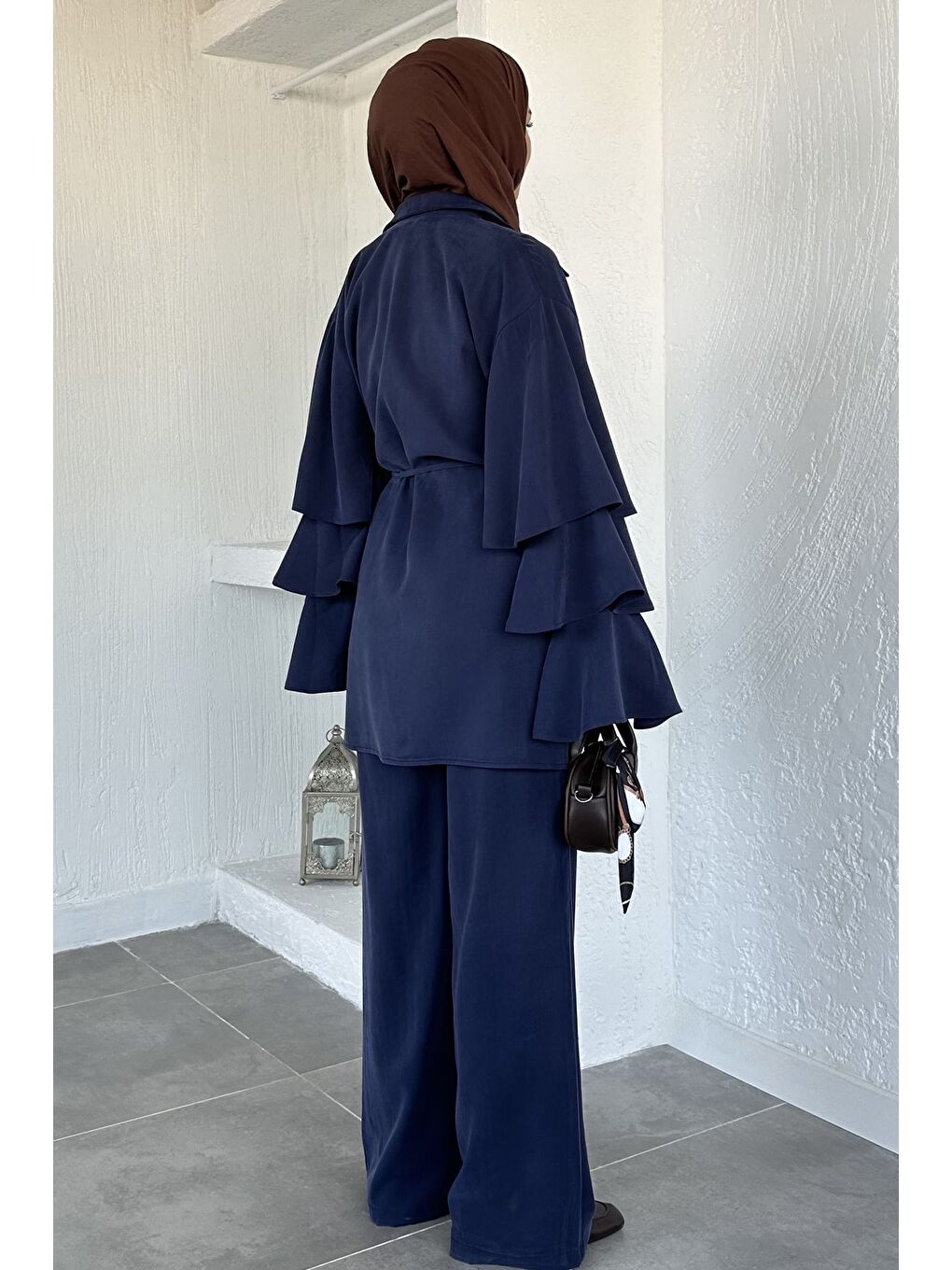 Lacivert Gülseli Kol Fırfırlı Tunik Bel Lastikli Pantolon Tesettür İkili Takım-6