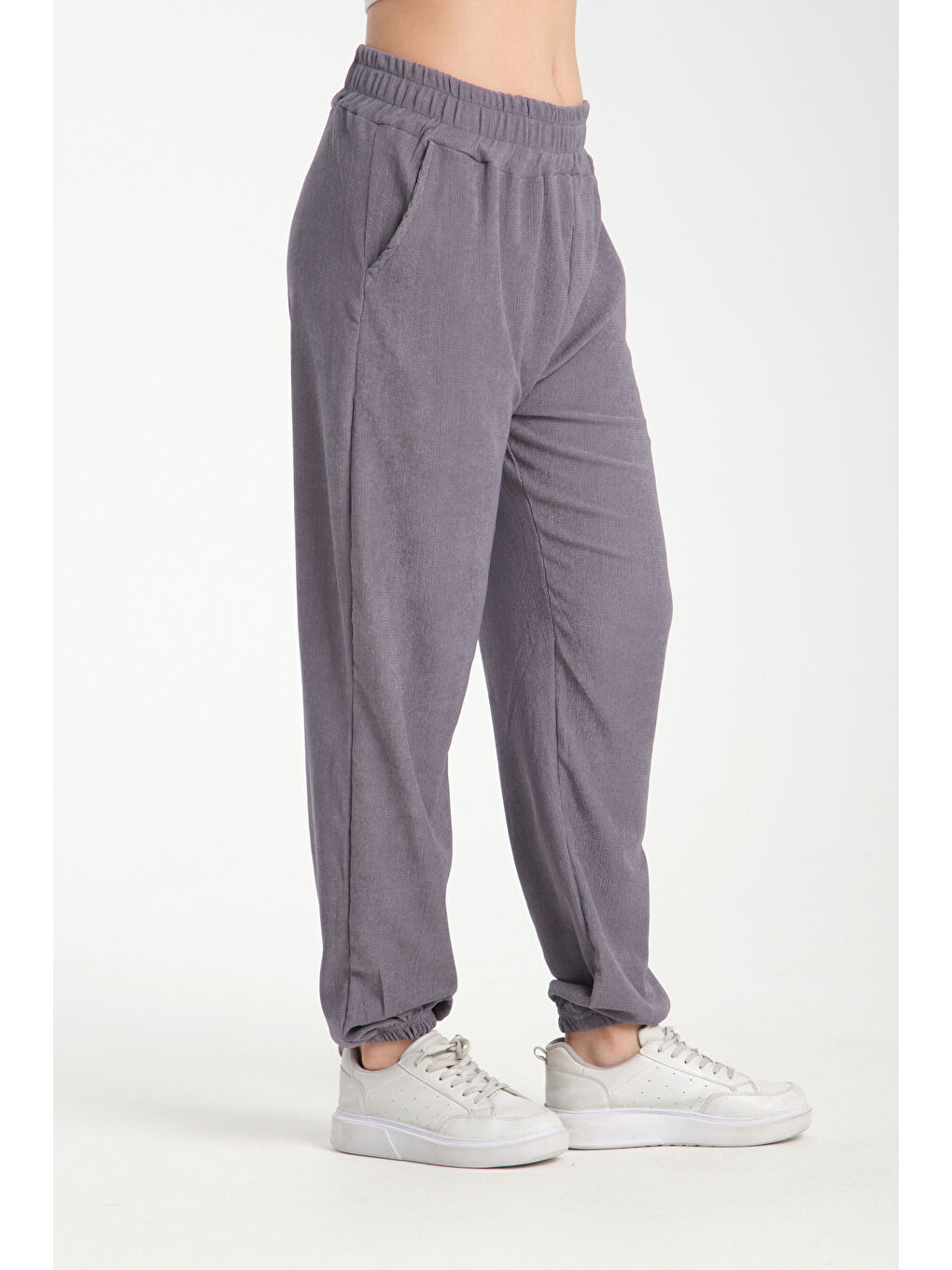 Gri Kadın Bel Ve Paça Lastikli Kadın Pantolon 1022-2