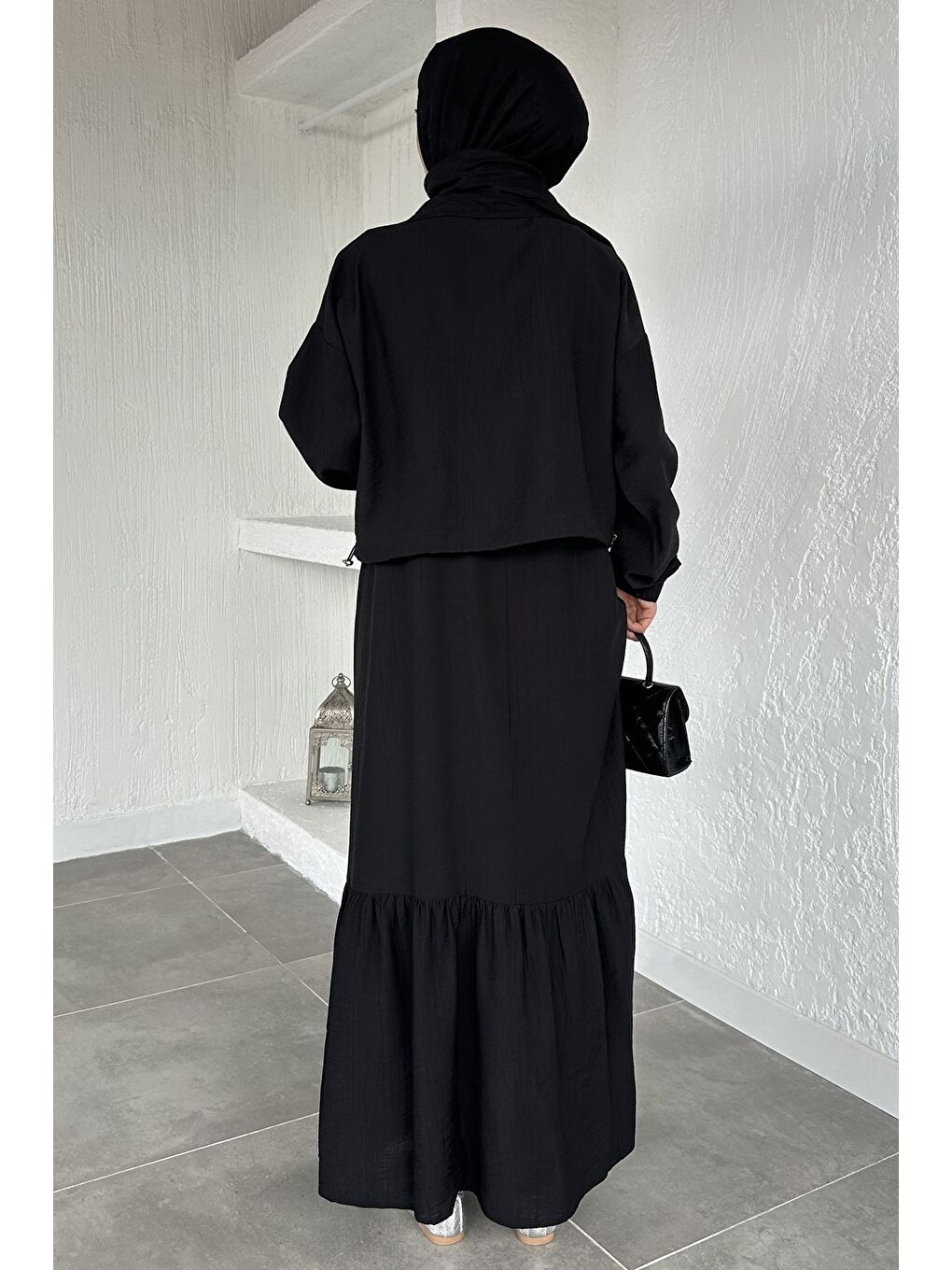 Siyah Gülseli Düz Elbise Taş İşlemeli Ceket Tesettür İkili Takım-7