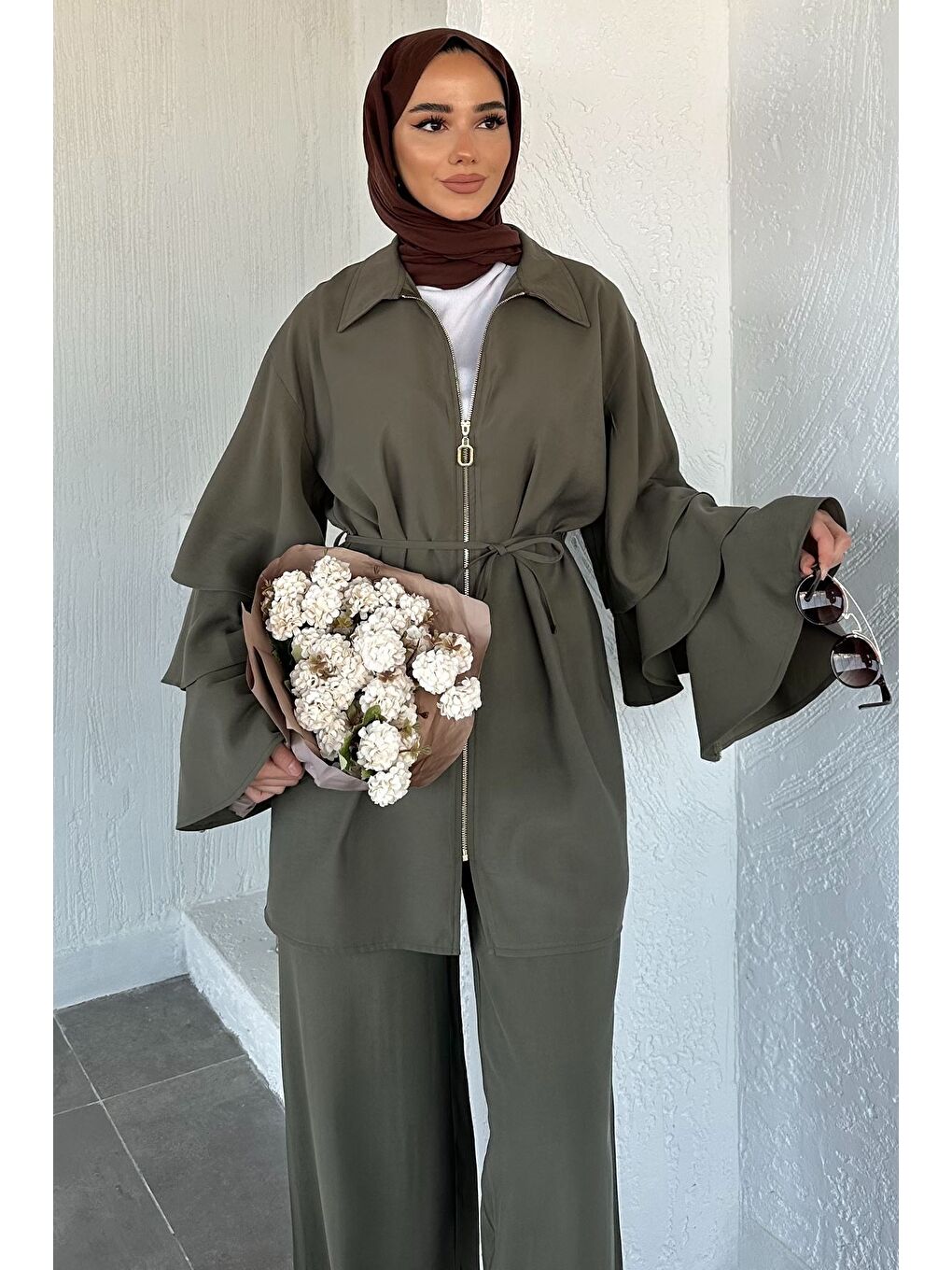Haki Gülseli Kol Fırfırlı Tunik Bel Lastikli Pantolon Tesettür İkili Takım-2
