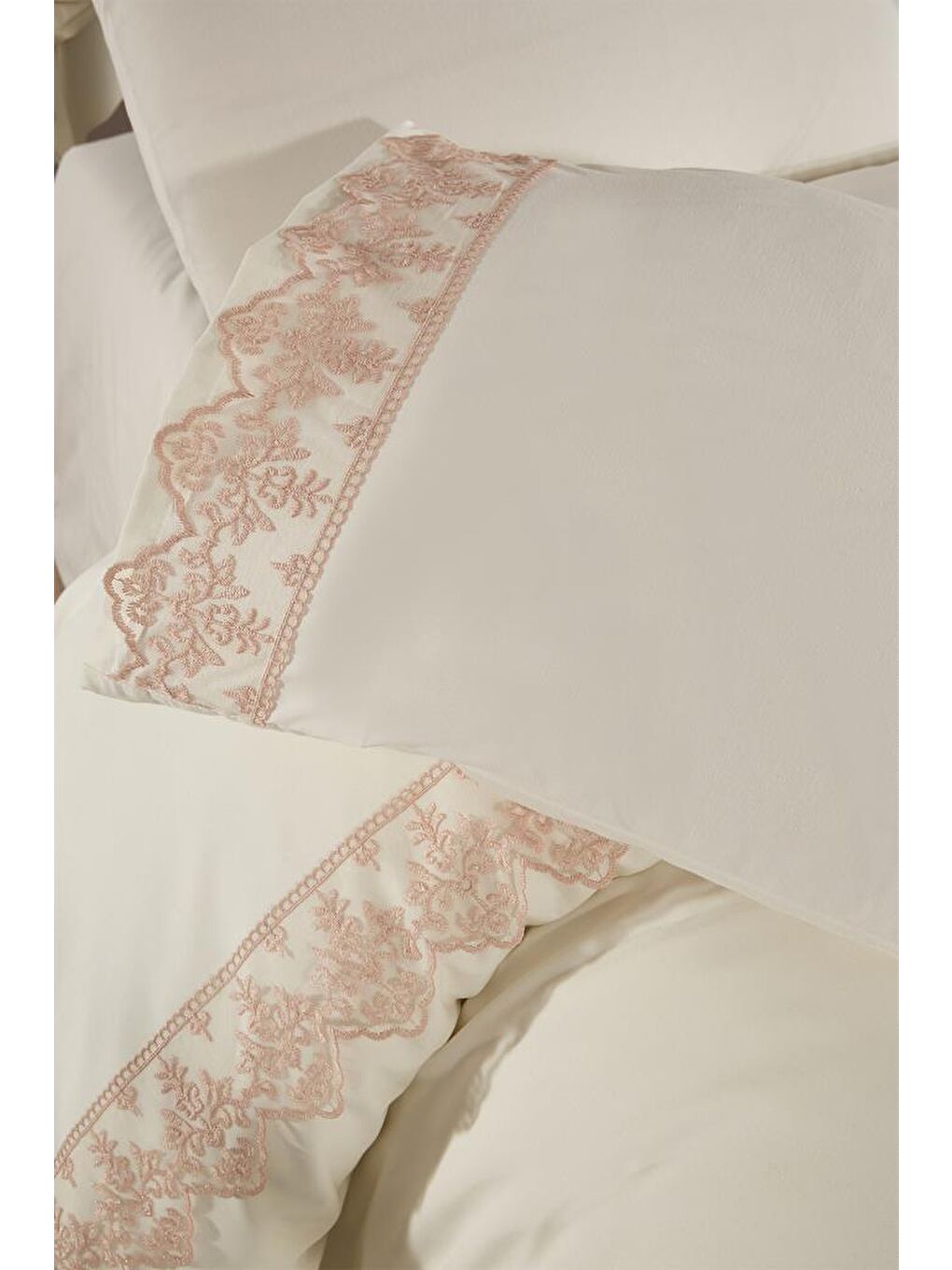 Ekru Fransız Dantelli Sara Çeyizlik Nevresim Takımı Krem Cappucino-3