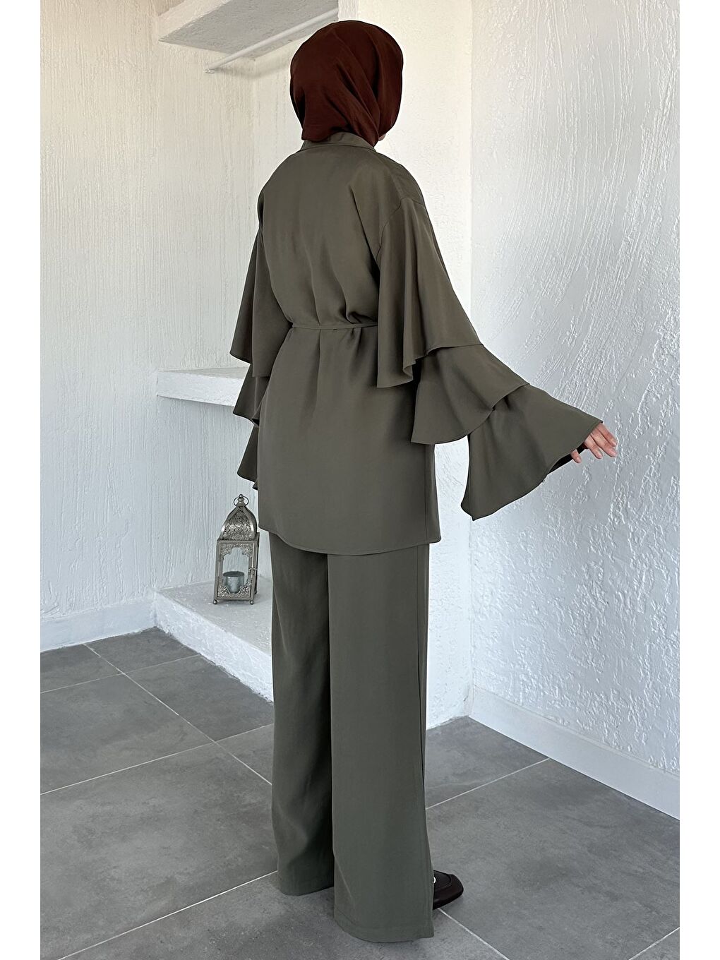 Haki Gülseli Kol Fırfırlı Tunik Bel Lastikli Pantolon Tesettür İkili Takım-6