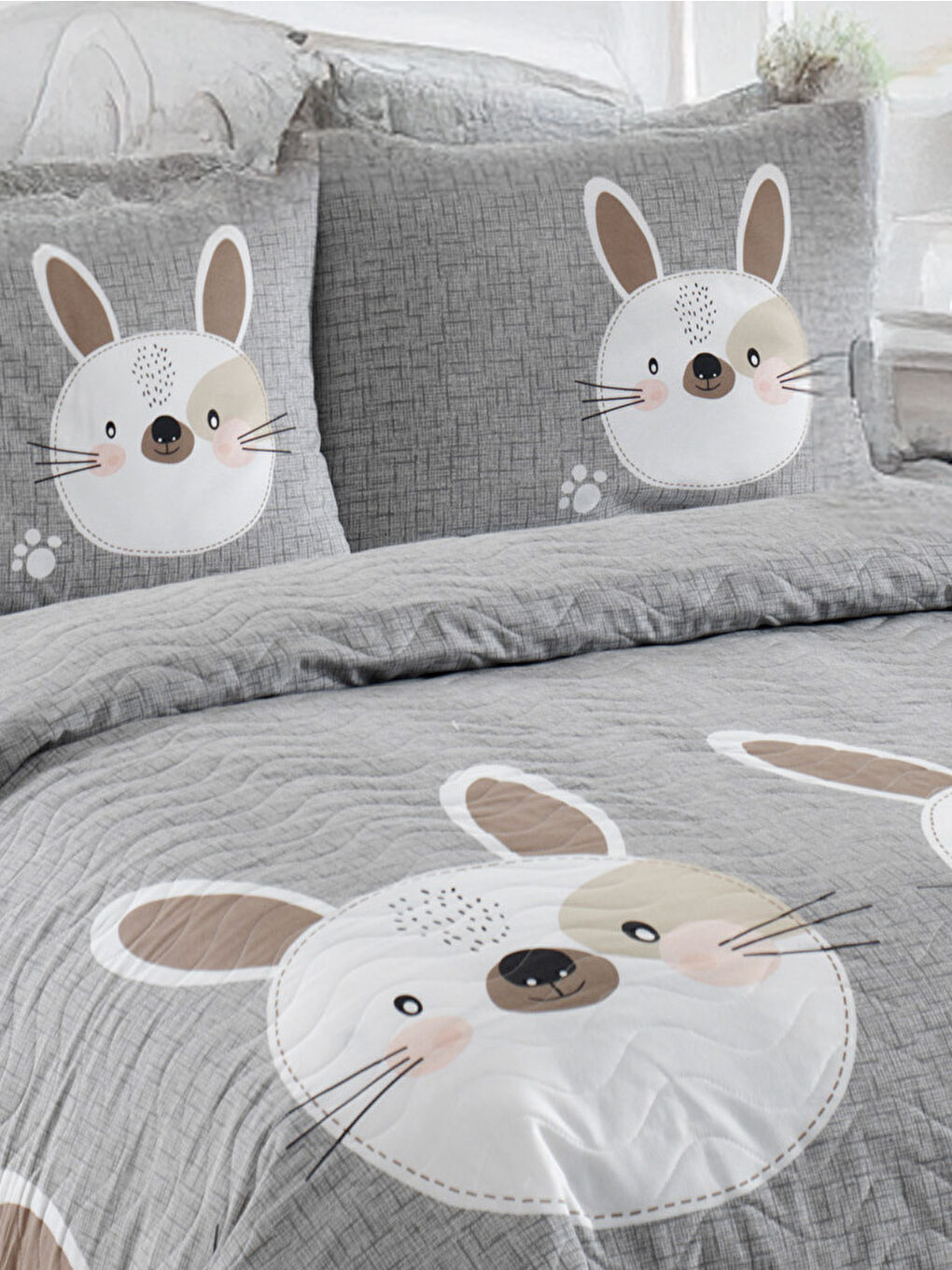 Kahverengi Kapitone Yatak Örtüsü Seti Çift Kişilik Tavşancık A.Kahve-Gri-Pembe-2