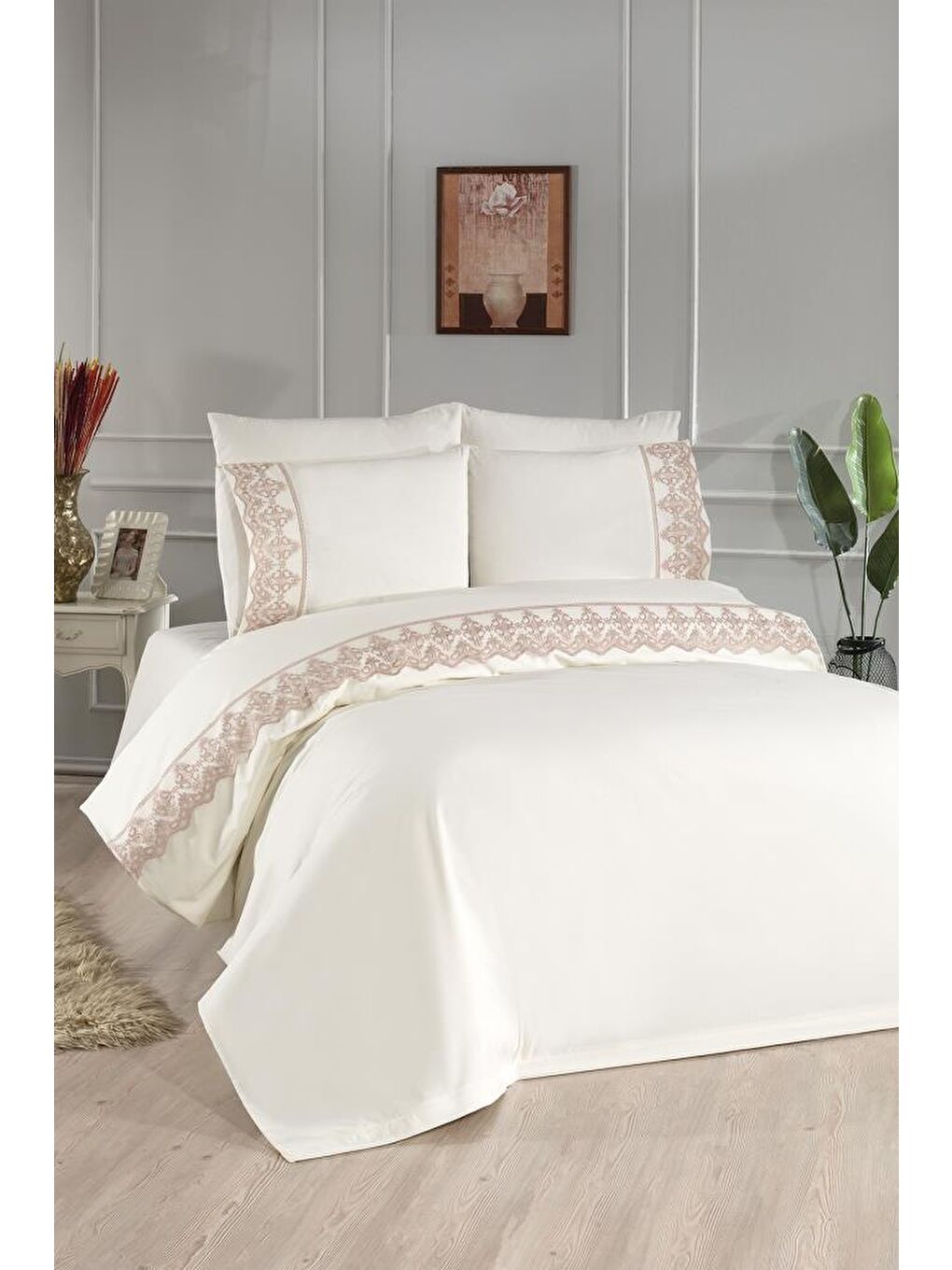 Ekru Fransız Dantelli Fidan Çeyizlik Nevresim Takımı Krem Cappucino