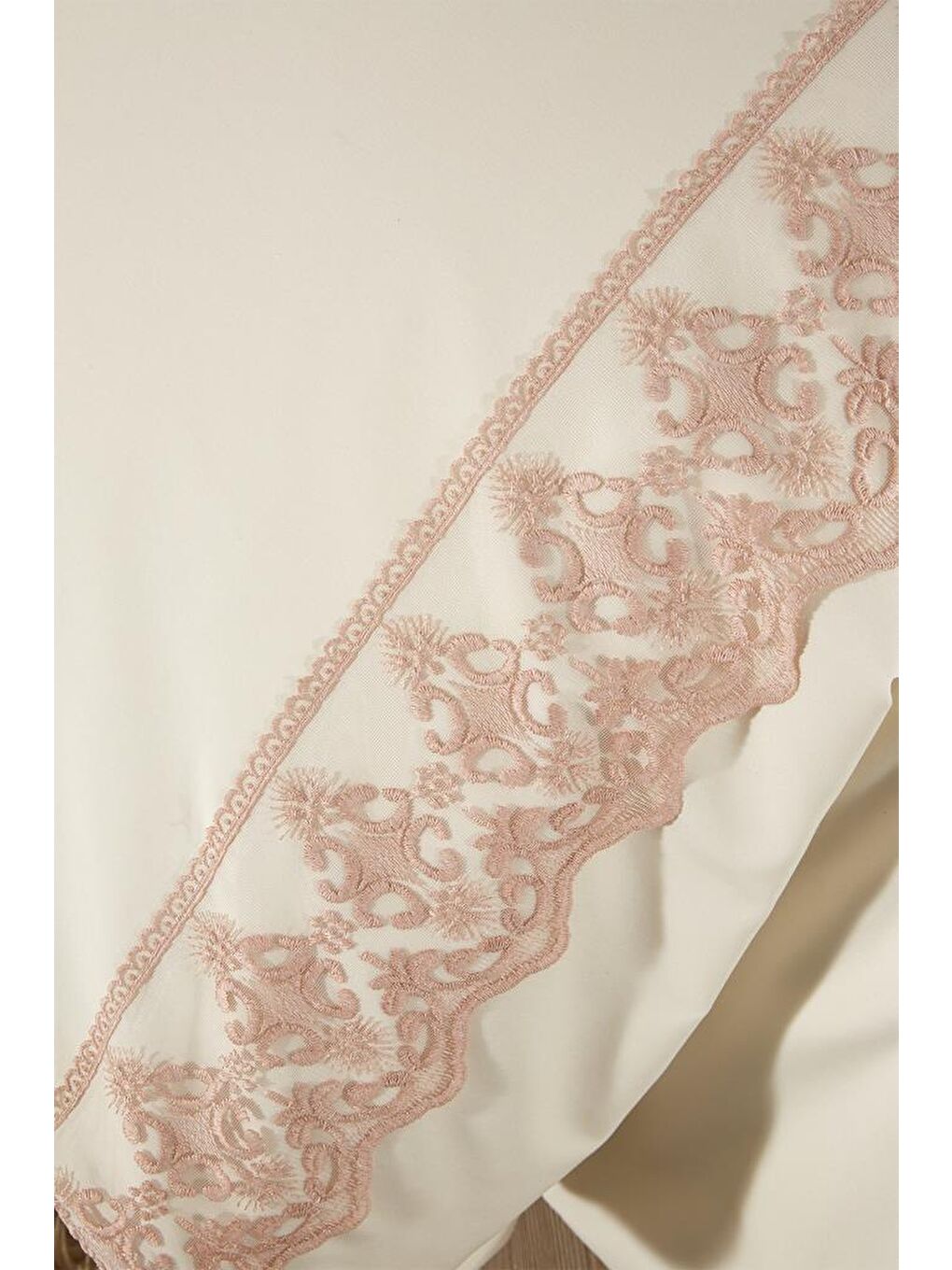 Ekru Fransız Dantelli Fidan Çeyizlik Nevresim Takımı Krem Cappucino-7