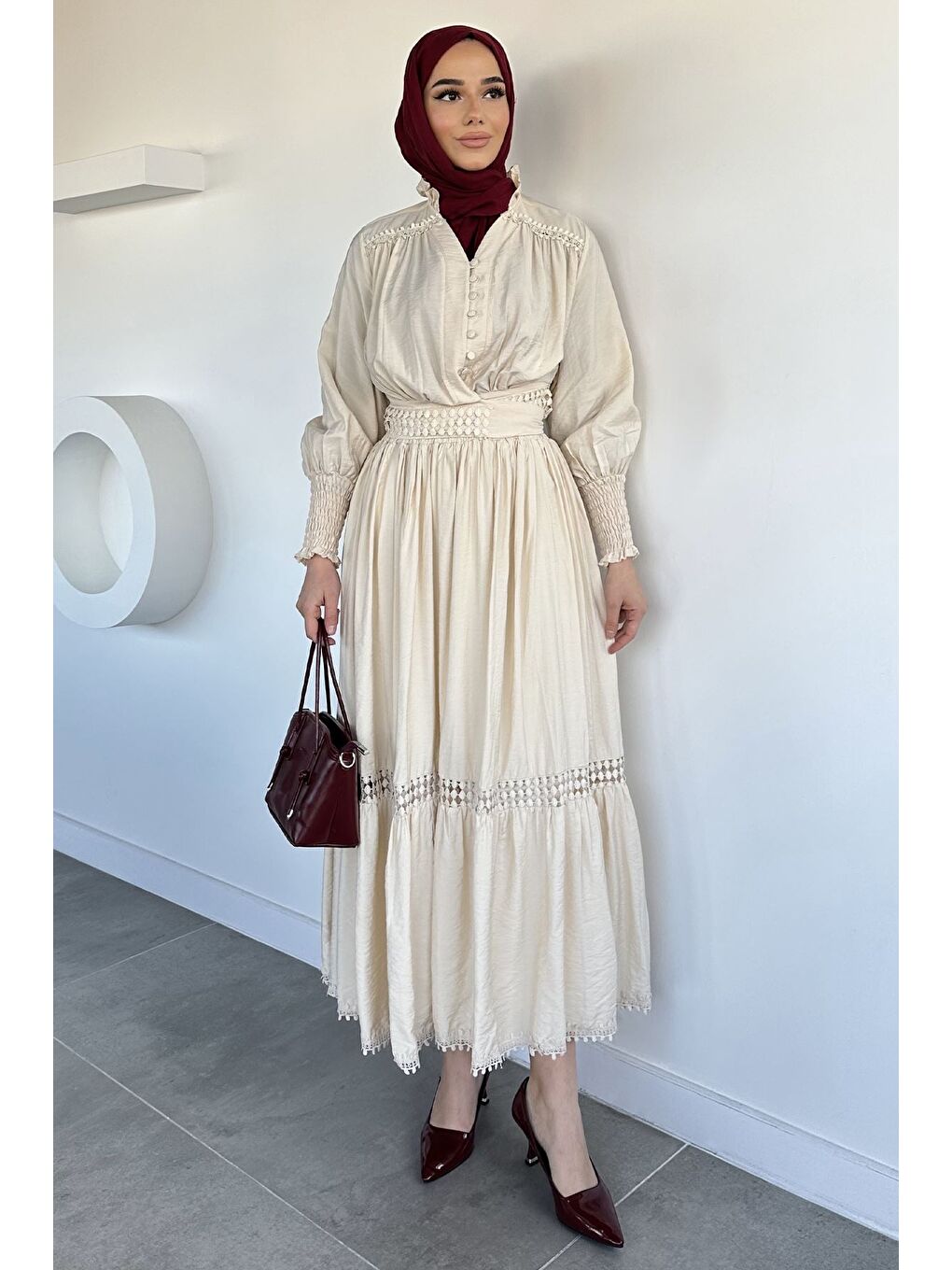 Ekru Etek Bluz Kombinli Tesettür İkili Takım