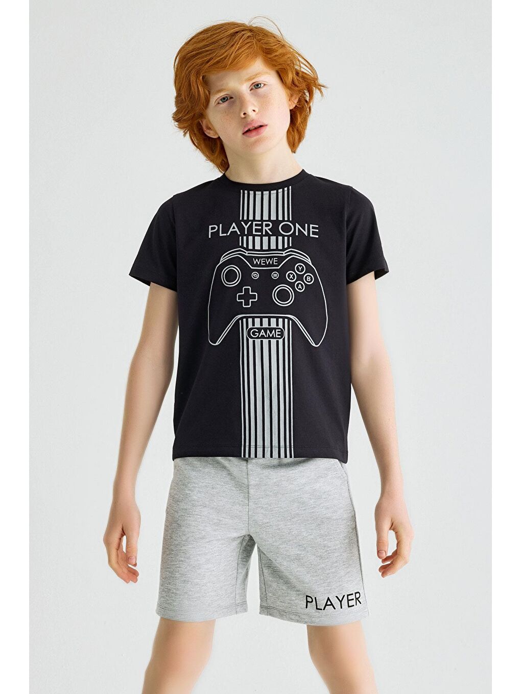 Bisiklet Yaka Kısa Kol Player One Yazı Baskılı Lacivert Gri Renk Erkek Çocuk Şortlu Takım