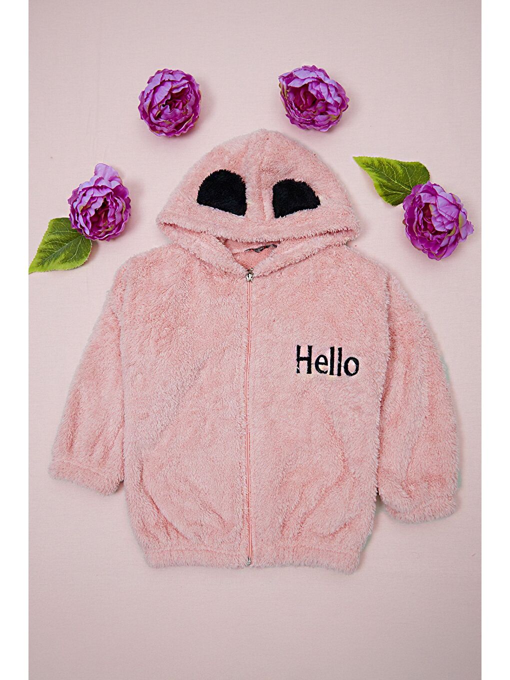 Pembe Hello Nakışlı Fermuarlı Unisex Çocuk Pelüş Mont