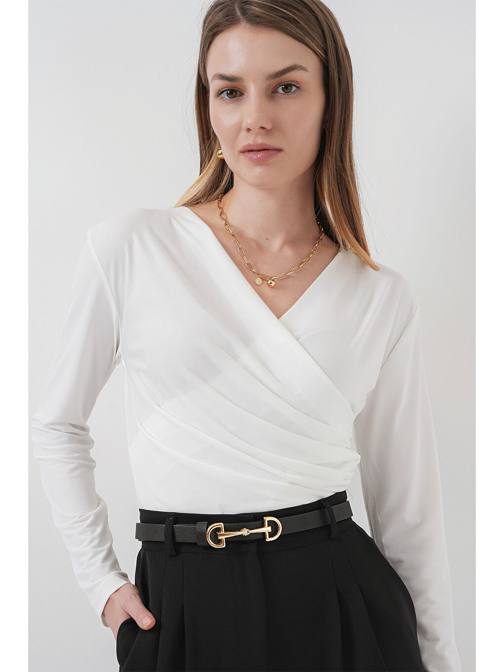 939 Anvelop Yaka Sandy Bluz - Beyaz-2