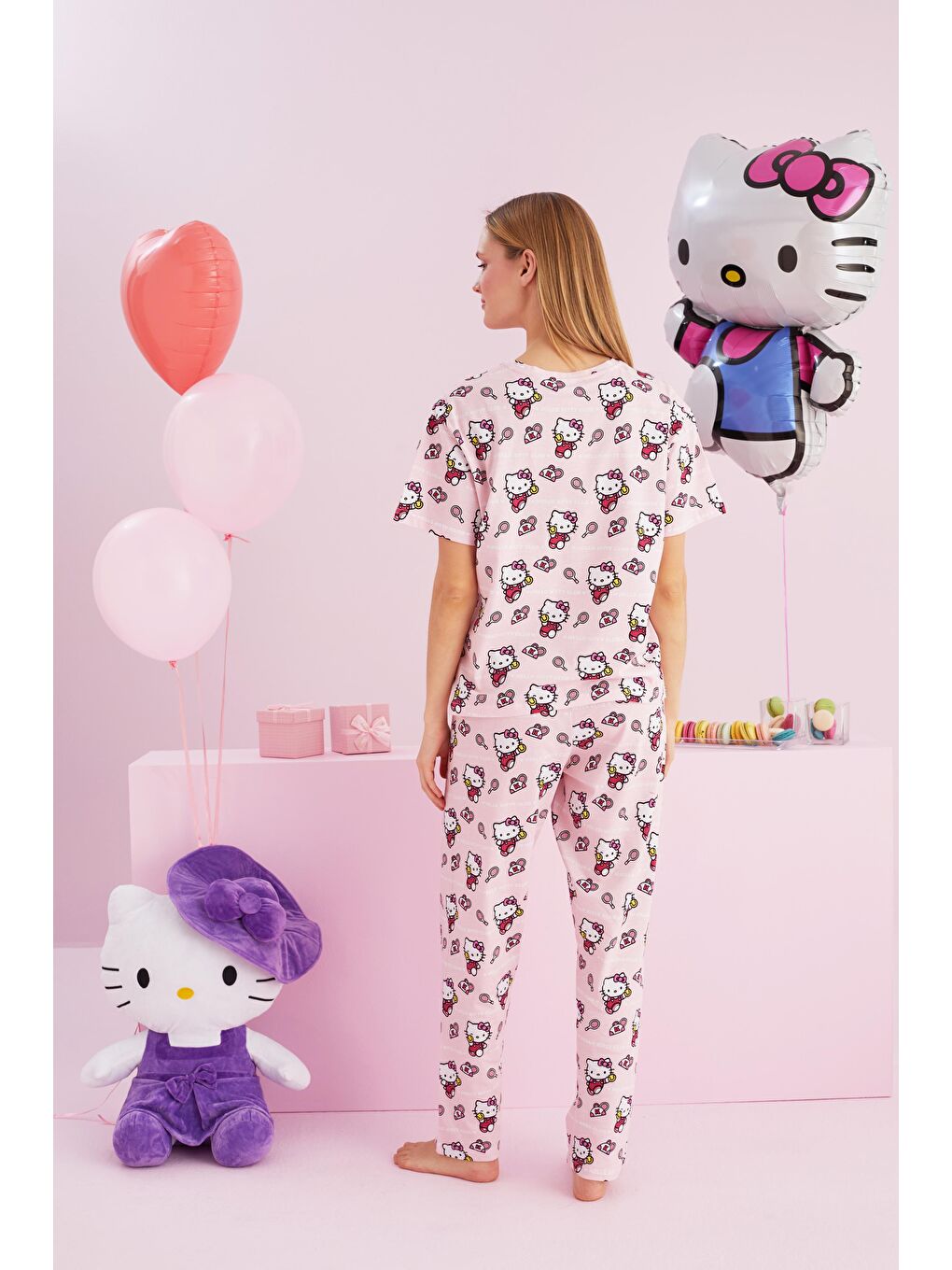 SİYAH İNCİ Pembe Hello Kitty Lisanslı %100 Pamuk Pembe Çok Renkli Bisklet Yaka Pijama Takım - 2