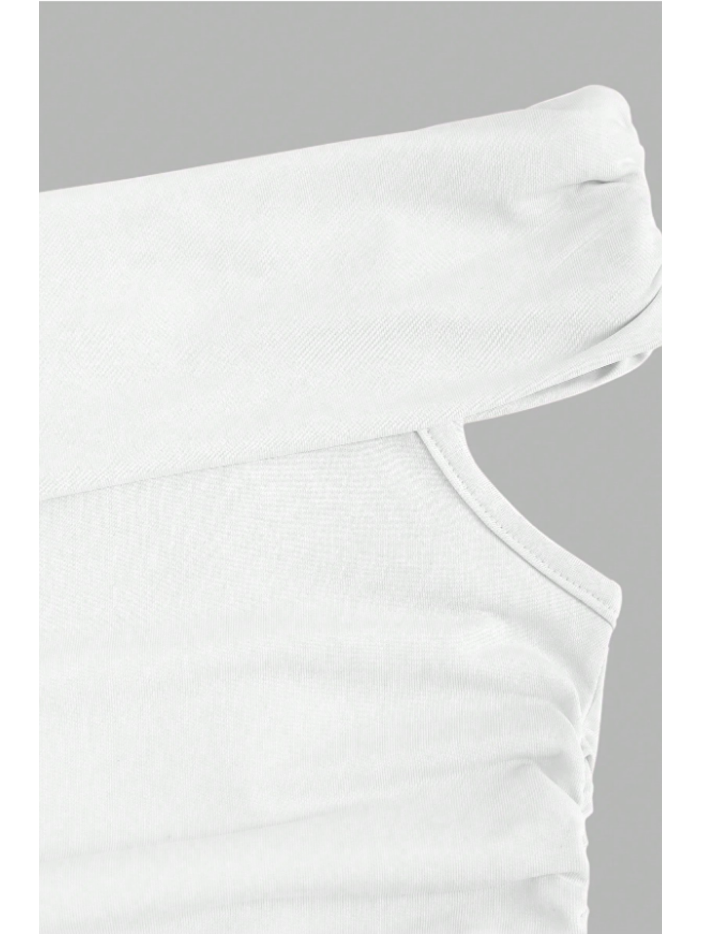 Kadın Beyaz Madonna Yaka Esnek Fit Bluz - Omuz Açık Vücudu Saran Üst-4