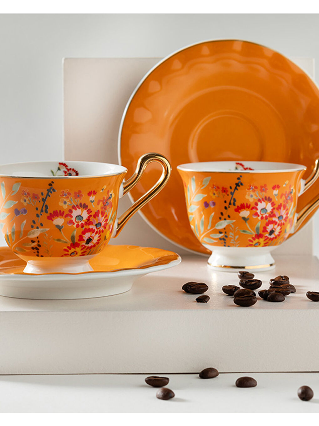 Miranda New Bone China 4 Parça 2 Kişilik Kahve Fincan Takımı Turuncu