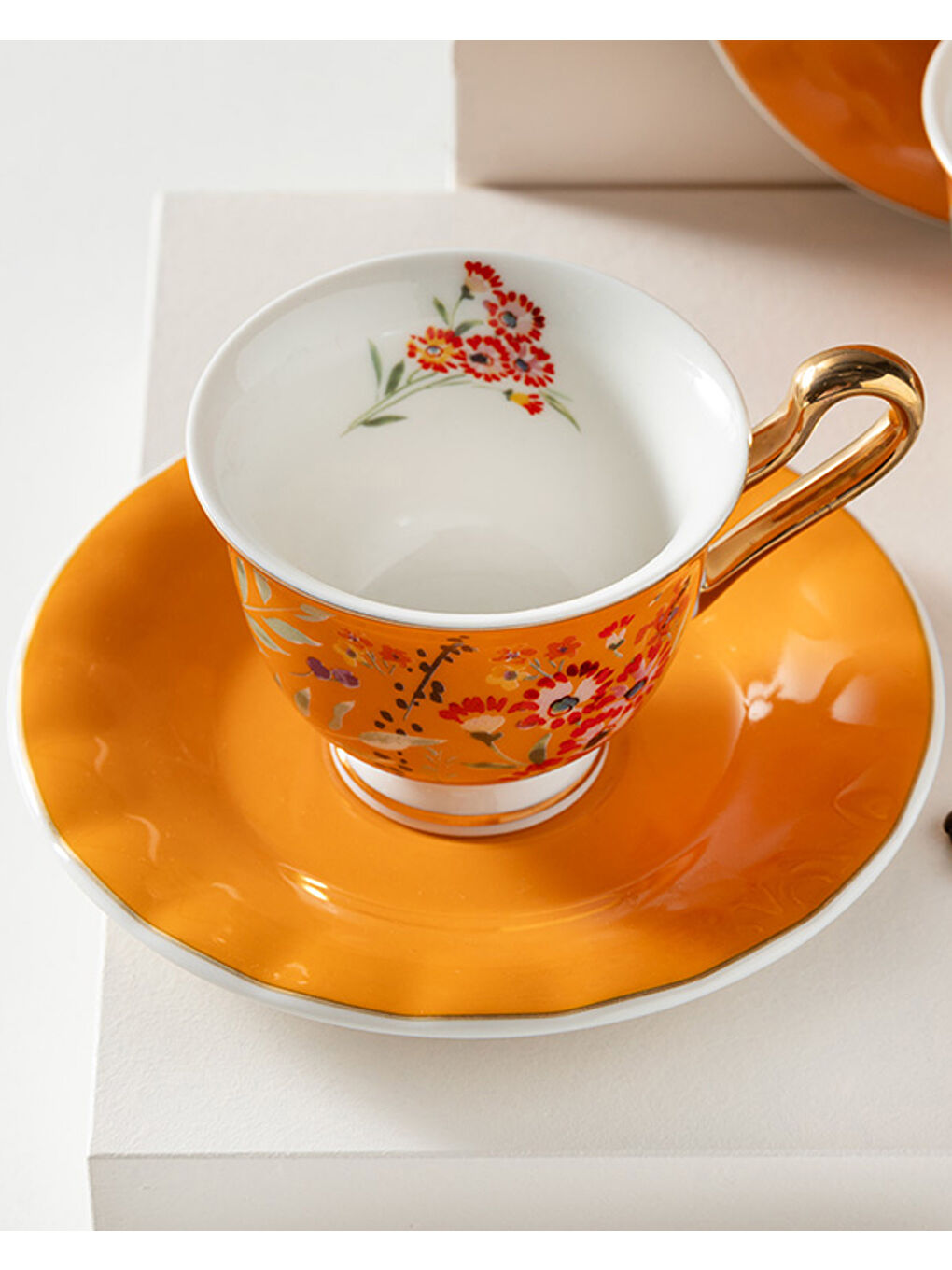 Miranda New Bone China 4 Parça 2 Kişilik Kahve Fincan Takımı Turuncu-1