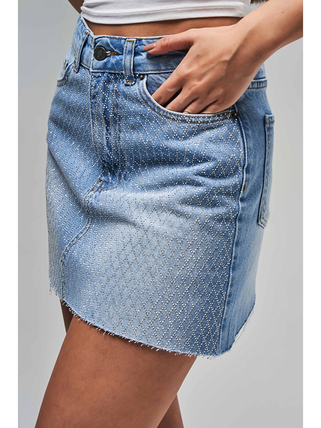 Kadın Mavi Renk T-2s5-4 Parlak Taşlı Midi Boy %100 Pamuk 42 Cm Tasarım Denim Etek