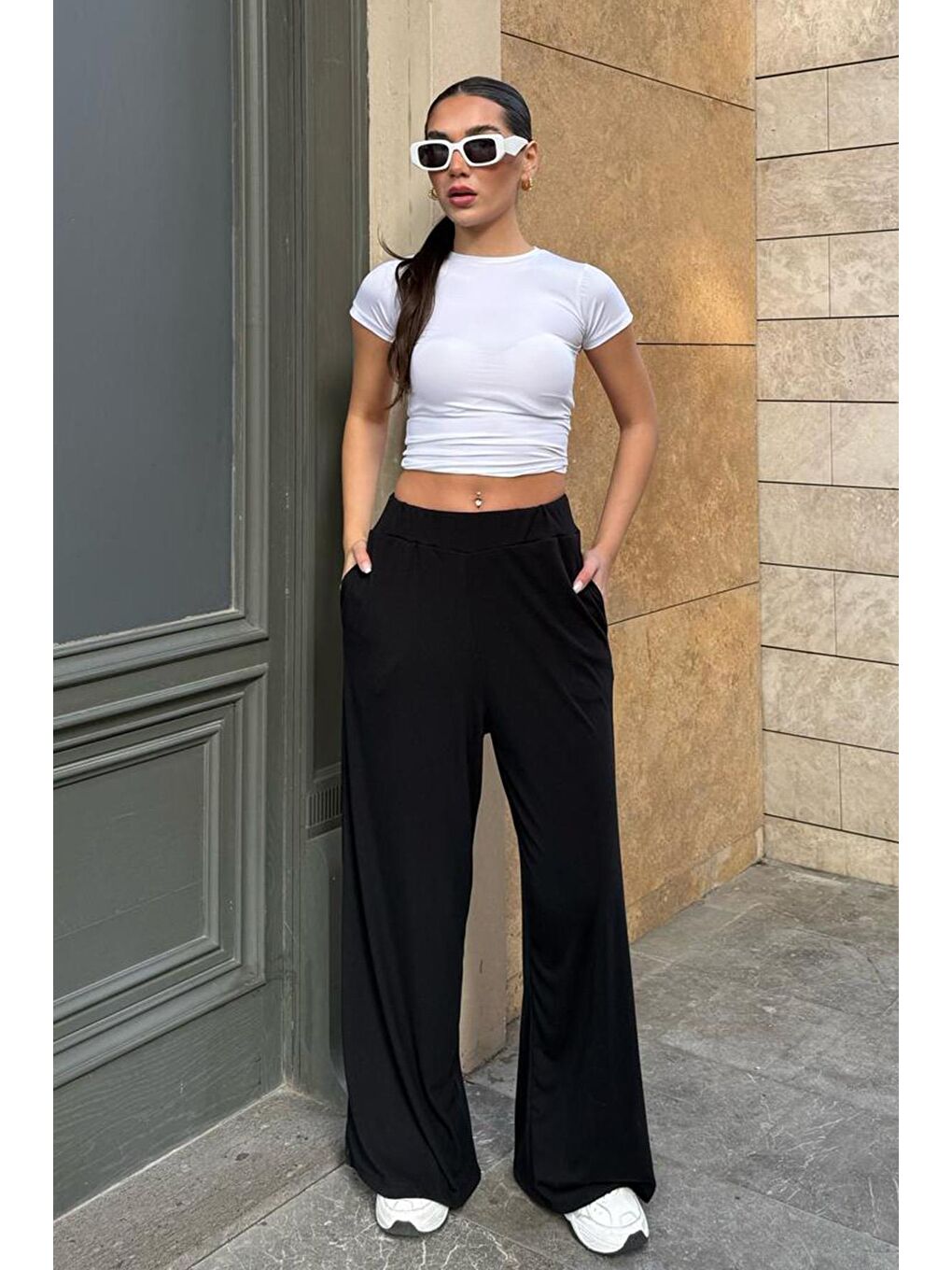 Siyah Yüksek Bel Rahat Kesim Geniş Paça Kadın Pantolon Mg2309-2